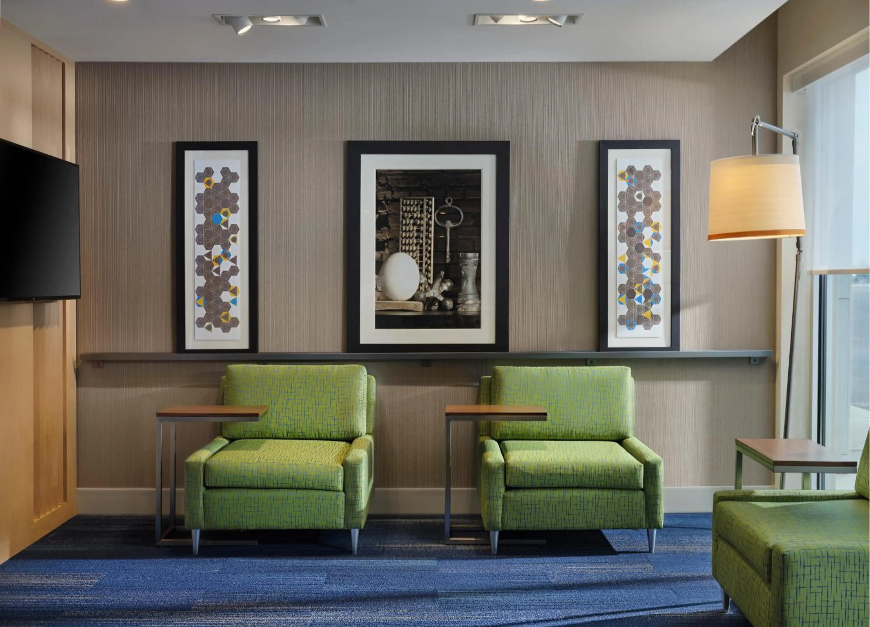 Lobby or reception in Holiday Inn Express & Suites - Lockport by IHG