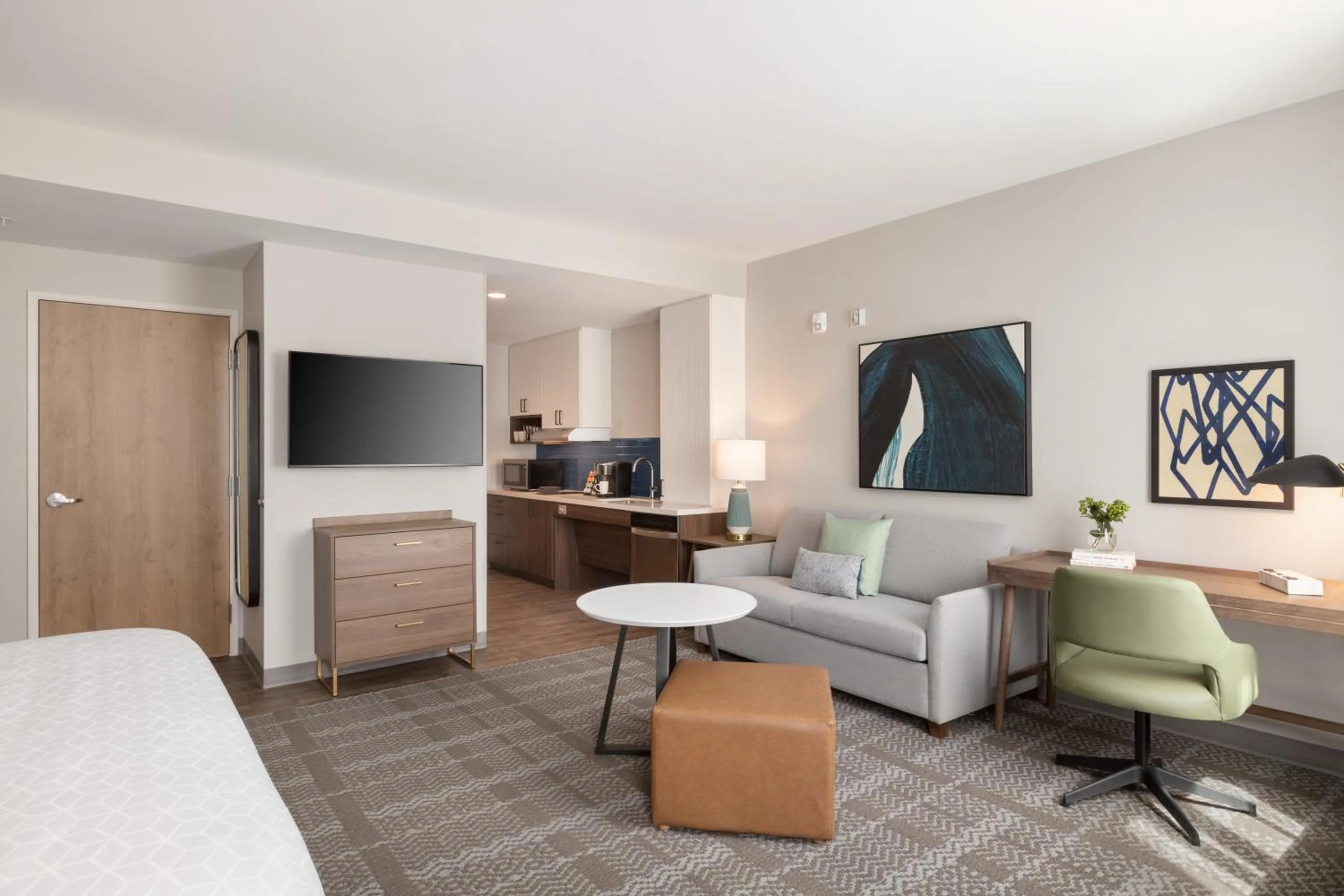 Photo of the whole room, Bed in Staybridge Suites Rochester - Mayo Clinic Area by IHG