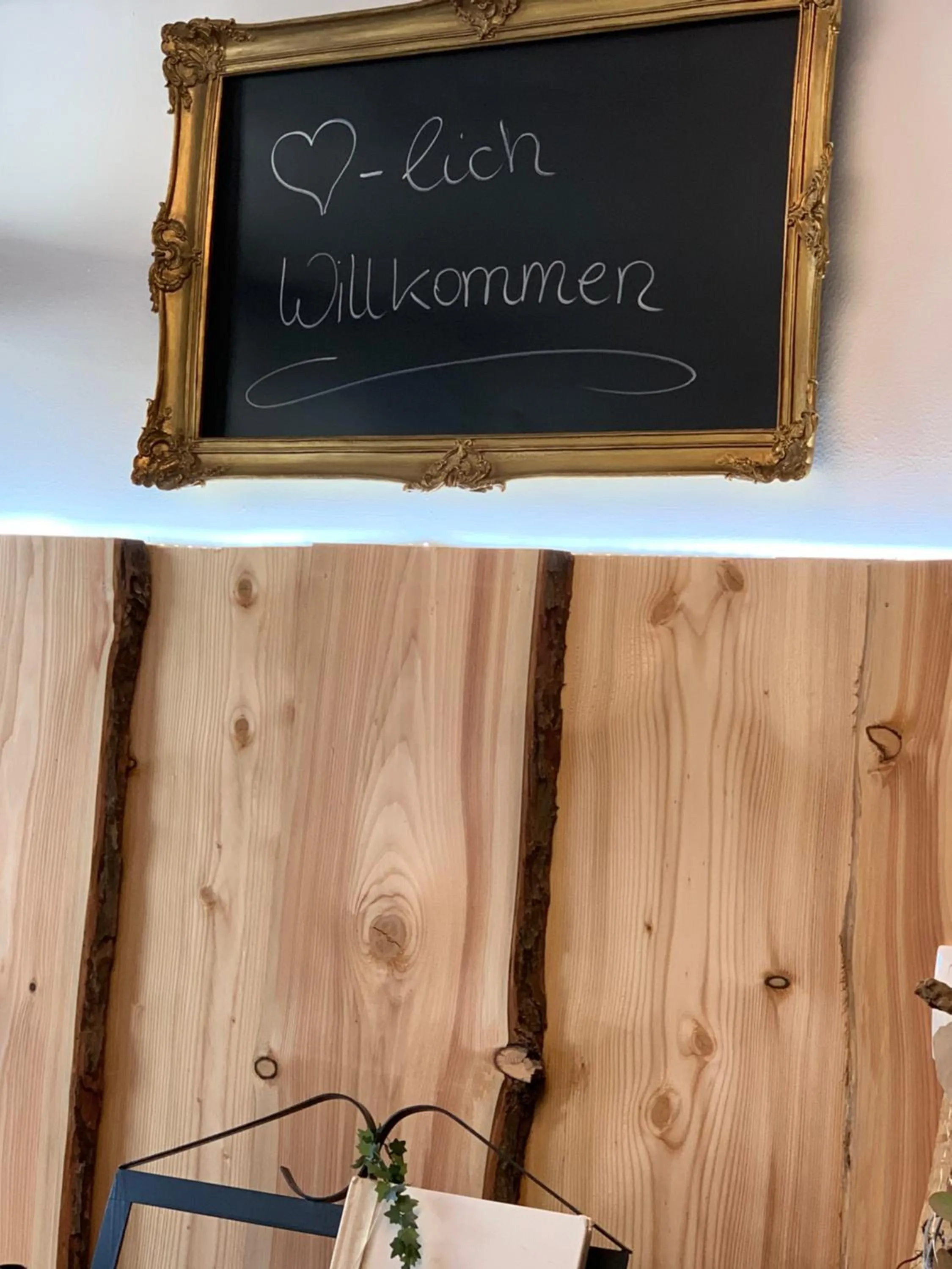 Facade/entrance in Gasthof zum Waldstein