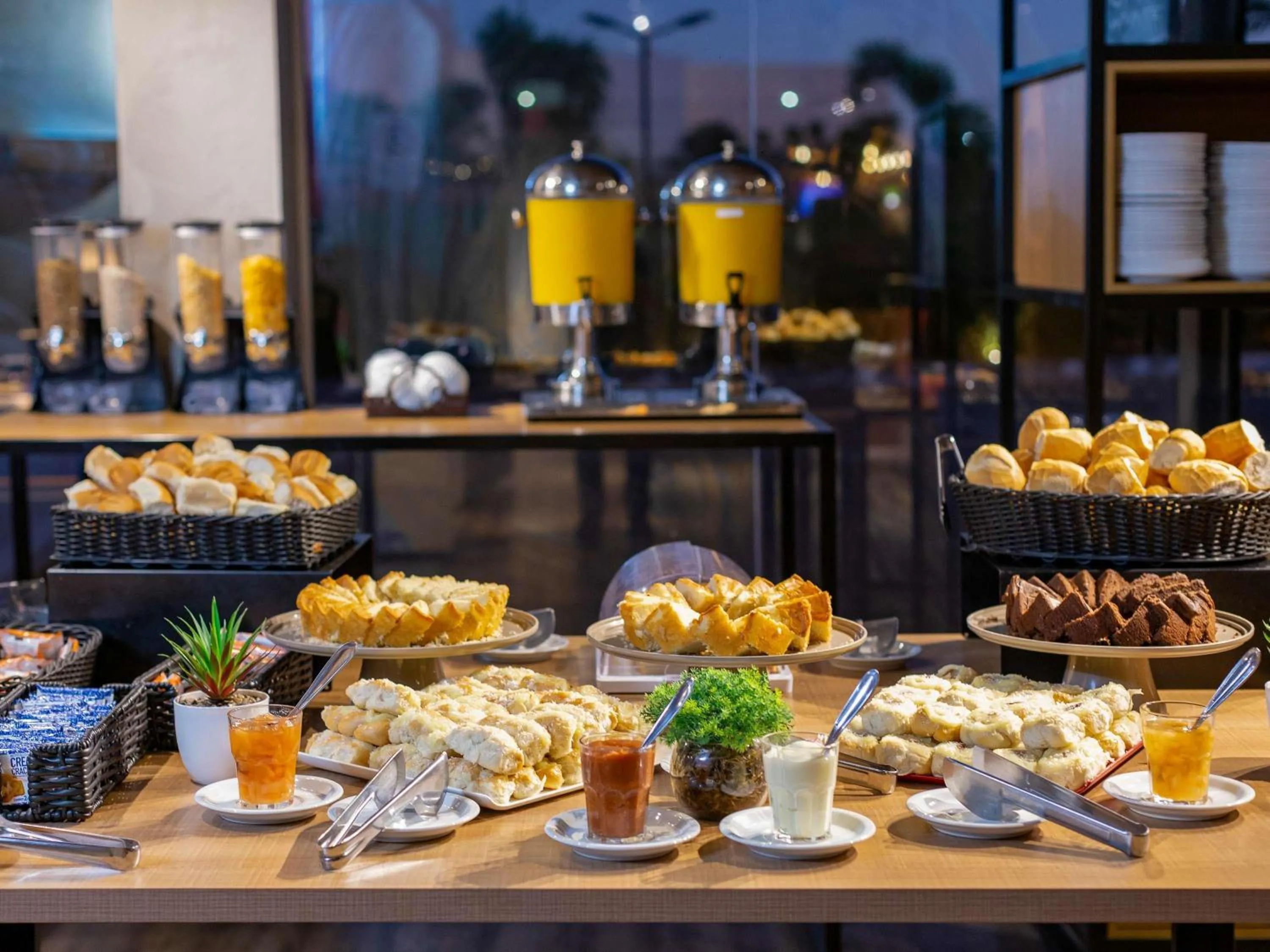 Breakfast in ibis Cuiaba Shopping