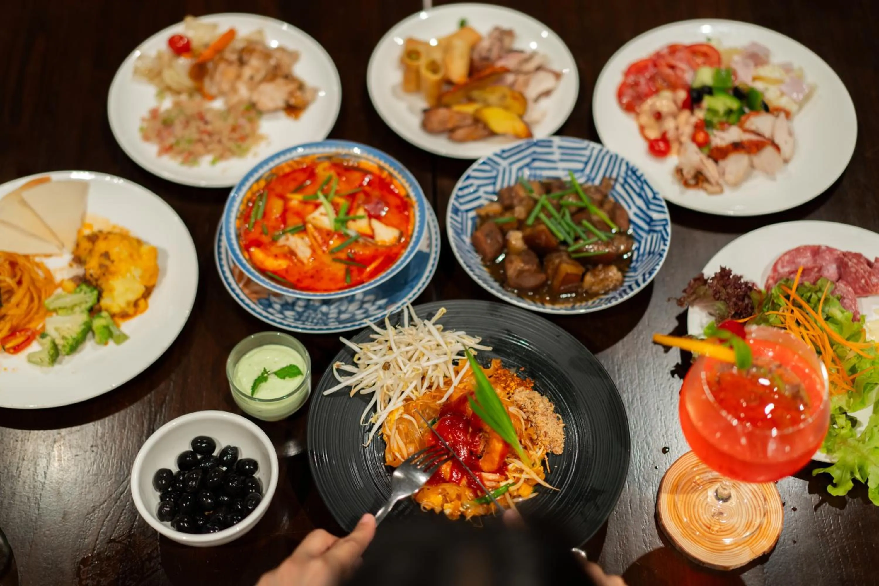 Dinner in Pullman Khao Lak Resort