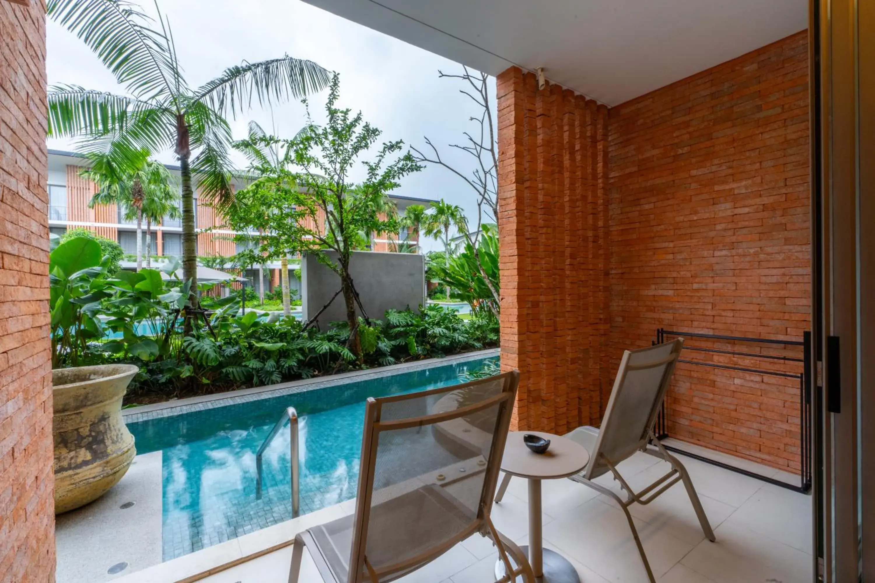 Deluxe King Room - Pool Access in Pullman Khao Lak Resort Deluxe King Room - Pool Access in Pullman Khao Lak Resort