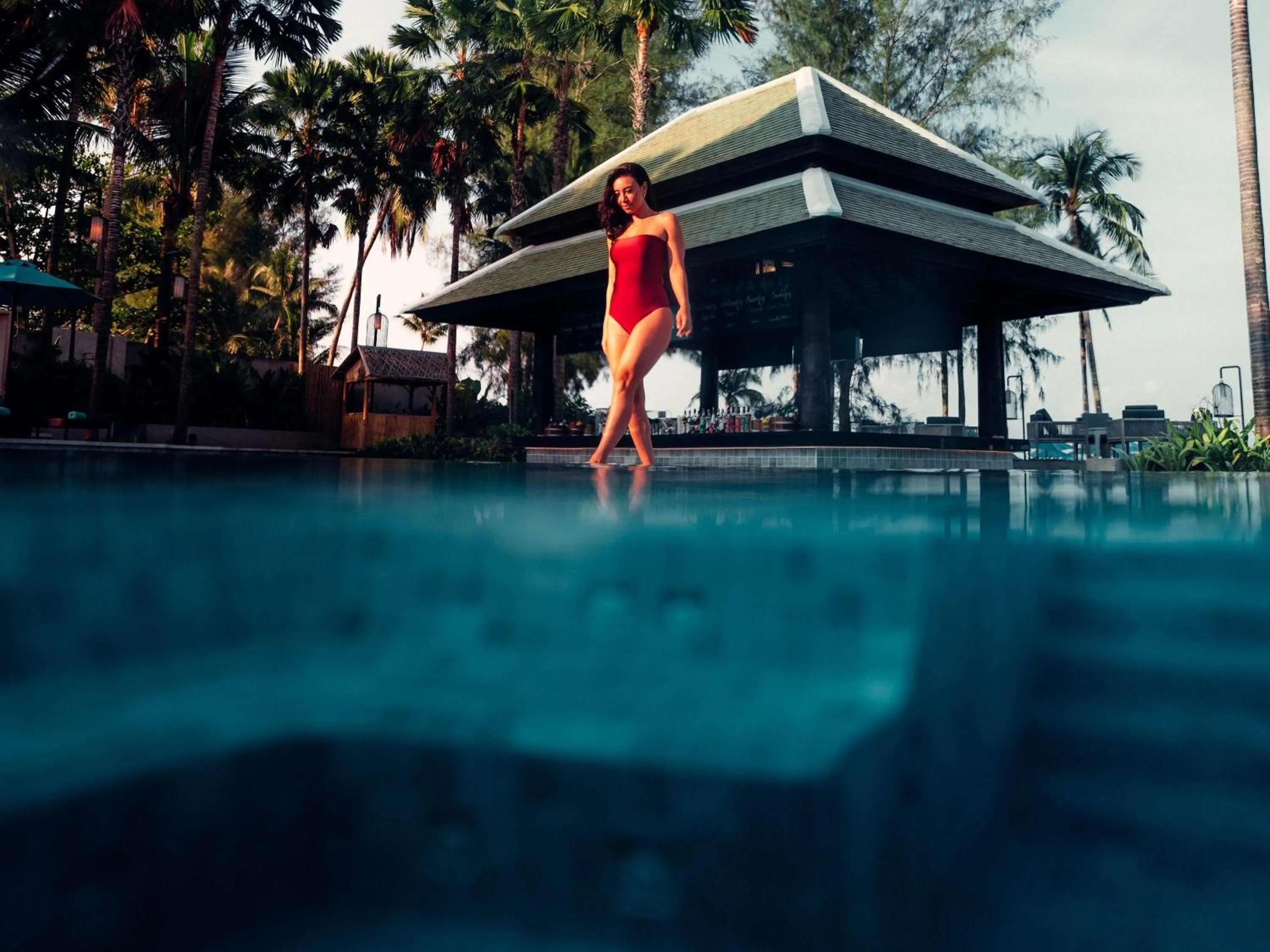 Lounge or bar in Grand Mercure Khao Lak Bangsak