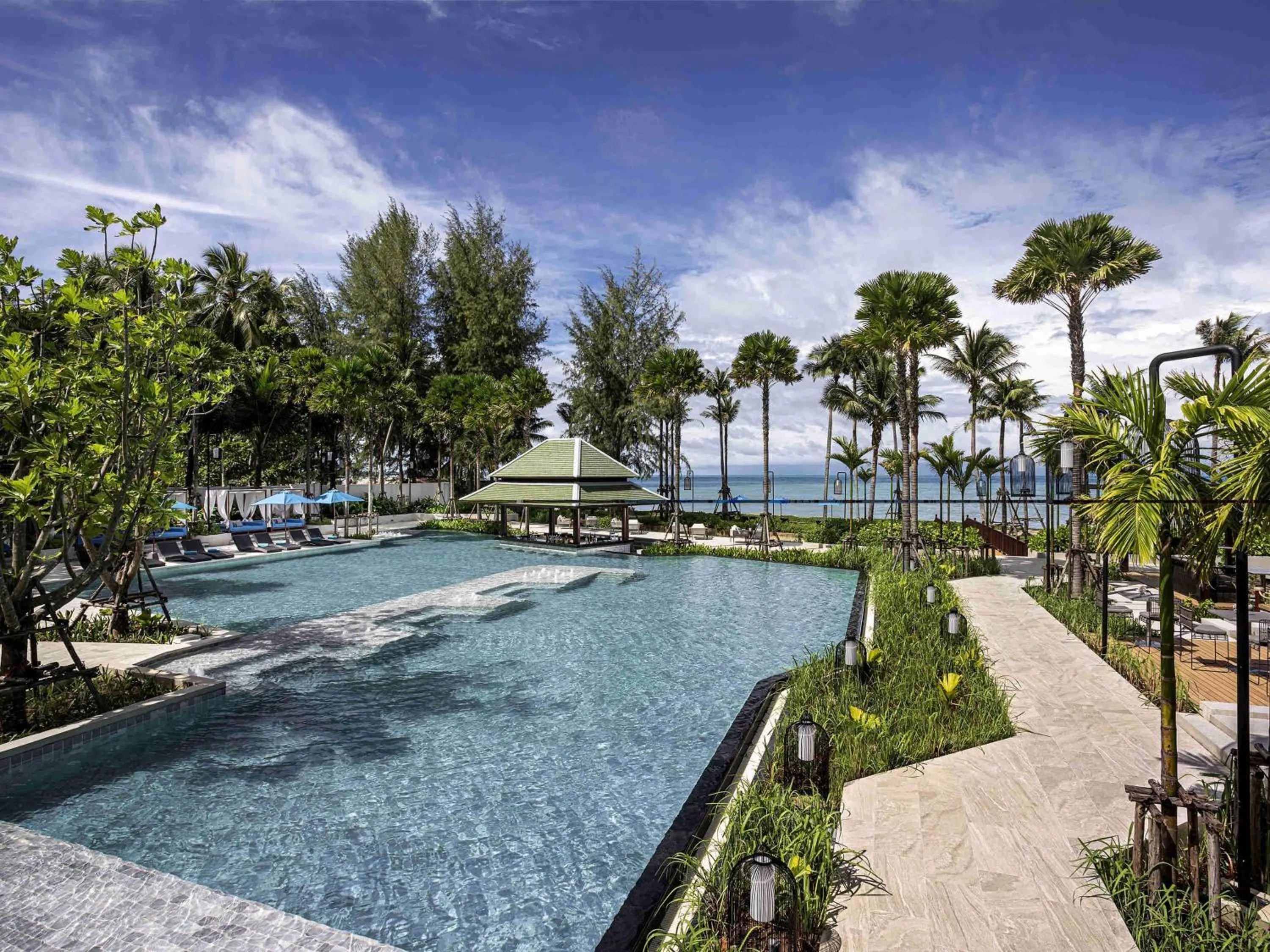 Pool view in Grand Mercure Khao Lak Bangsak