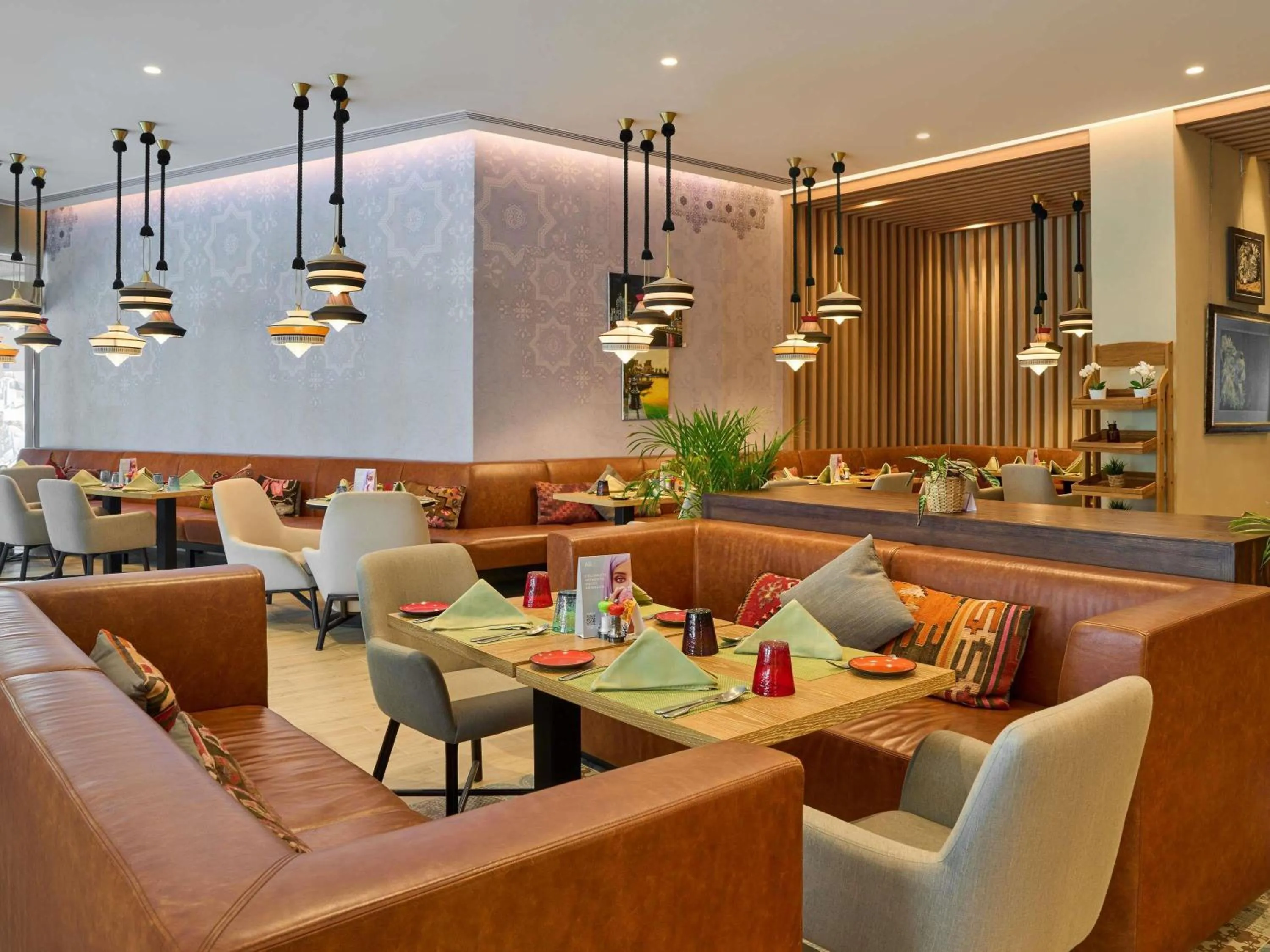 Restaurant/places to eat in Aparthotel Adagio Dubai Deira