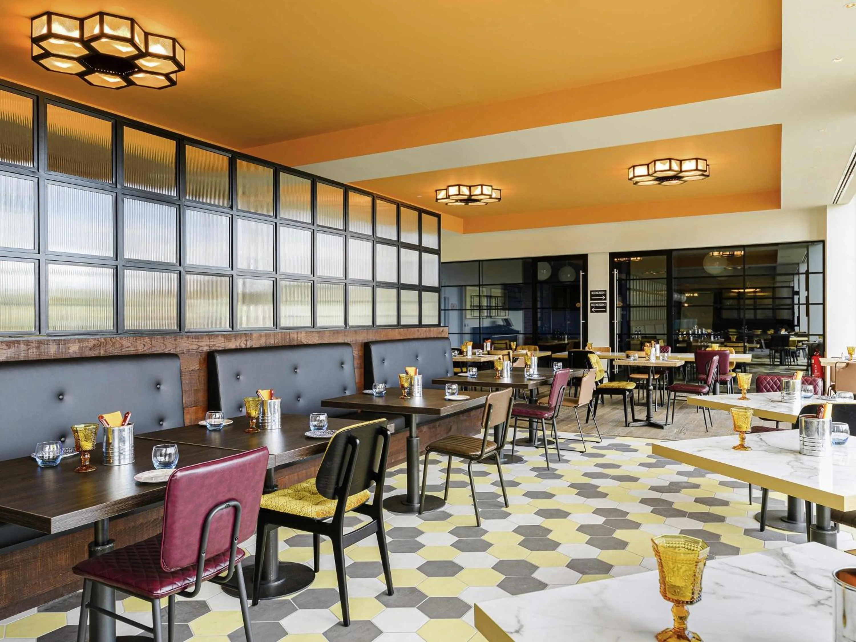 Restaurant/places to eat in ibis Bridgwater, M5 Jct23