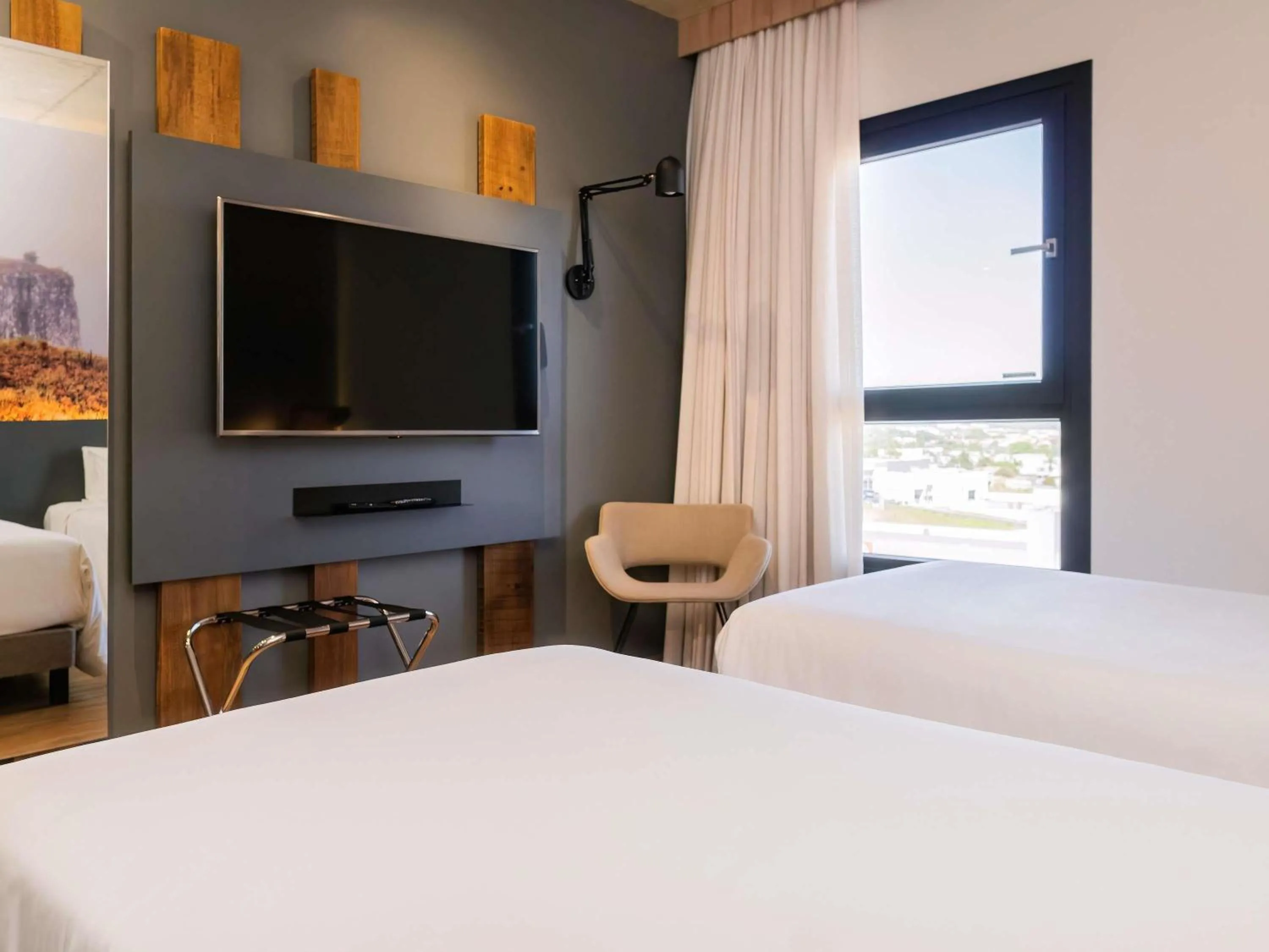 Bedroom, Bed in Novotel Criciuma