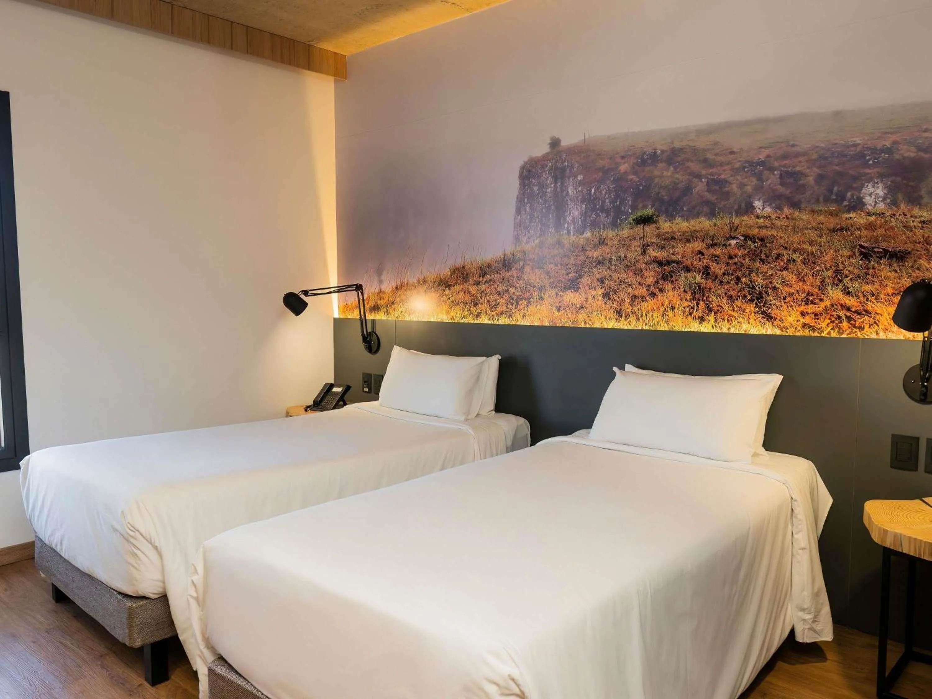 Bedroom, Bed in Novotel Criciuma