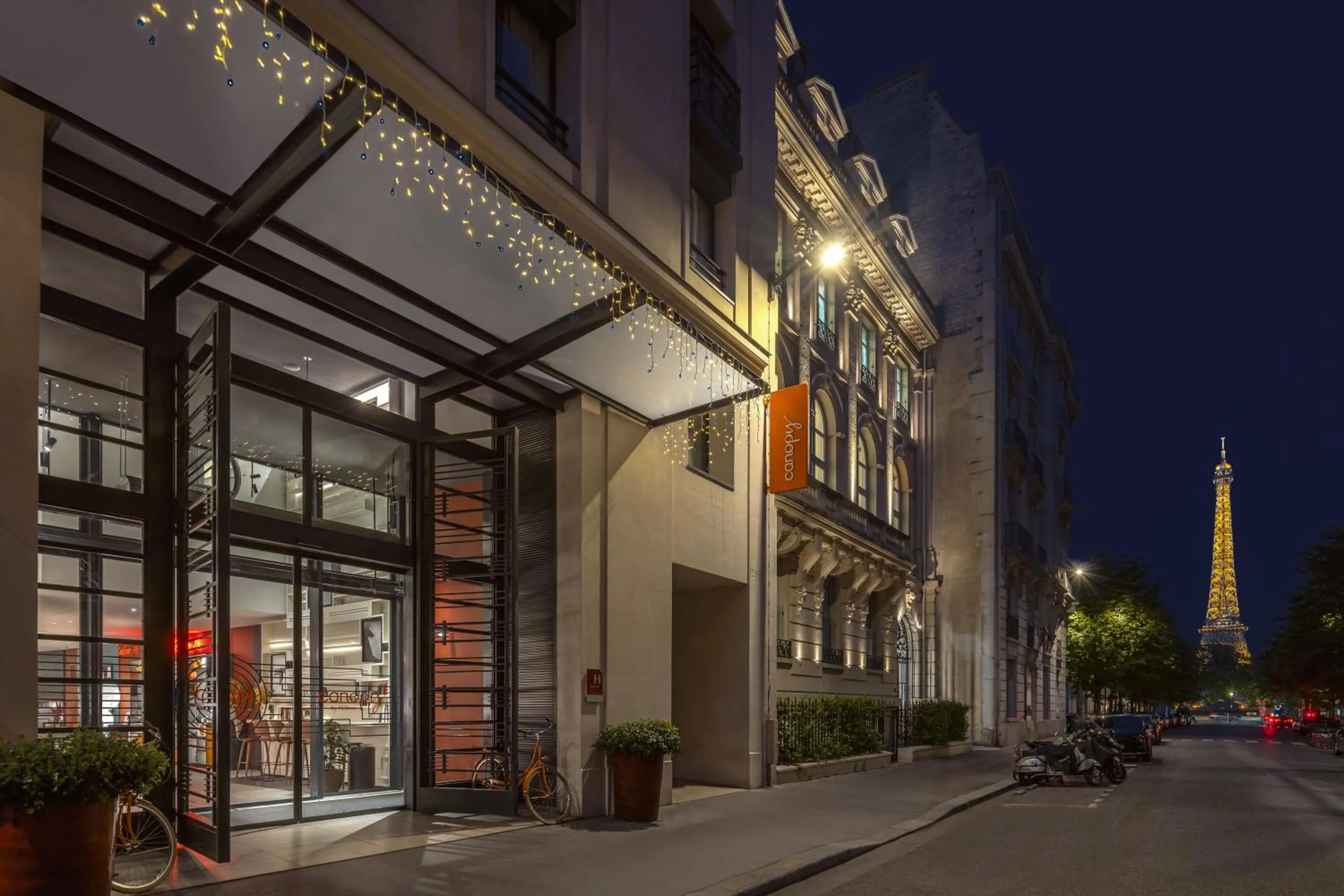 Property building in Canopy By Hilton Paris Eiffel Tower