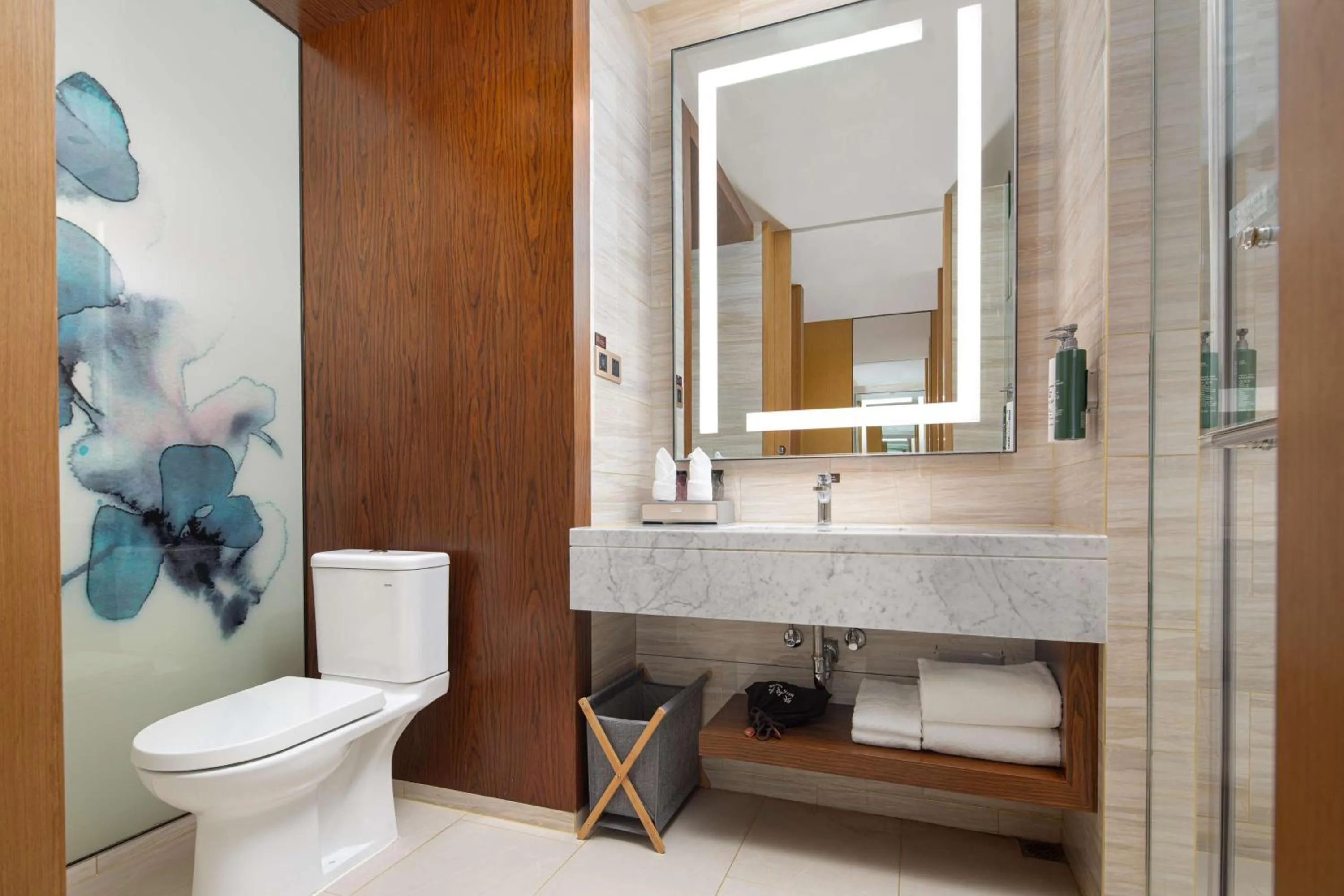 Bathroom in Hilton Garden Inn Zibo Zhangdian