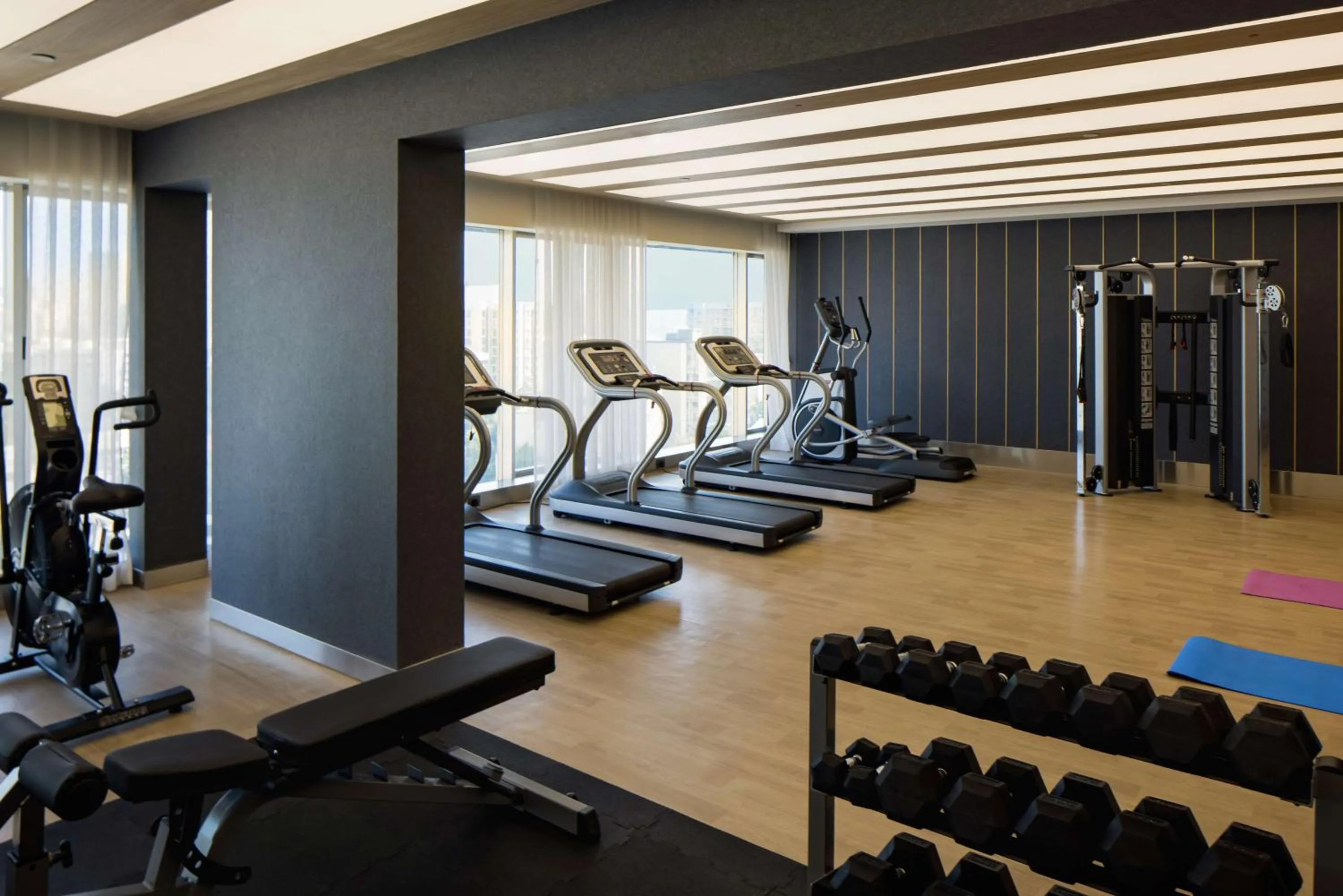 Fitness centre/facilities in Radisson Blu Mumbai International Airport