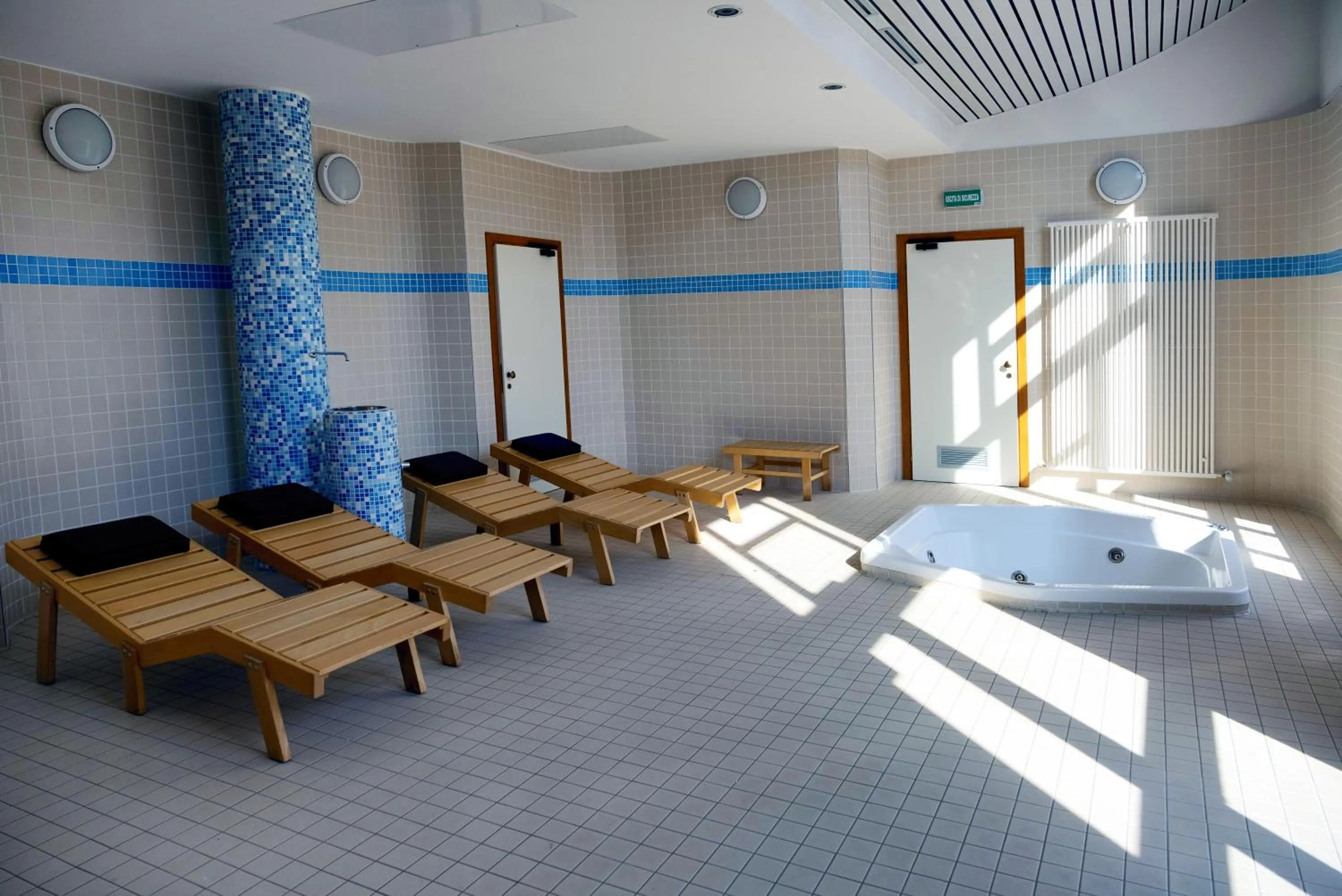 Hot Tub in Pràcatinat Hotel & Restaurant