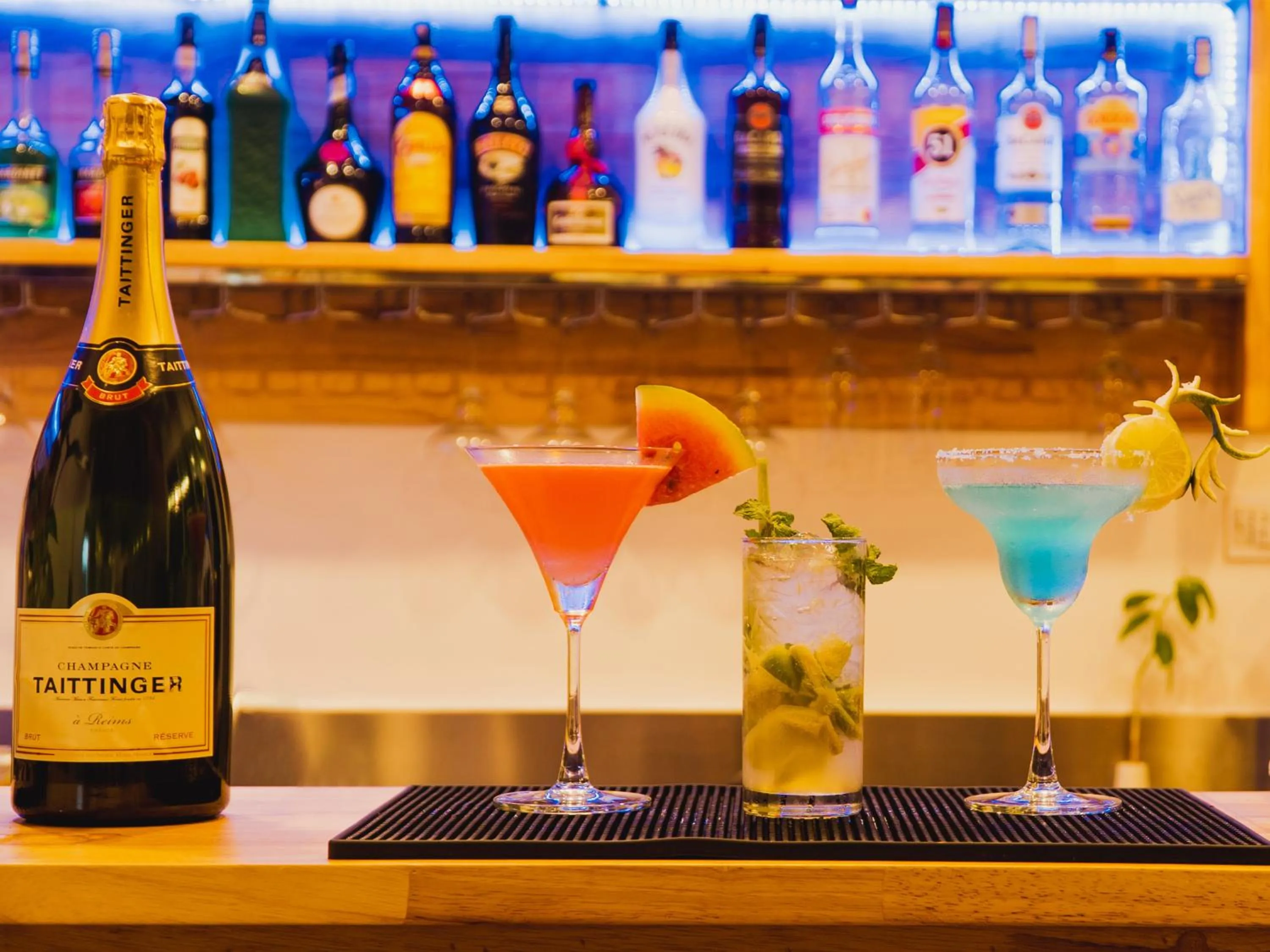 Lounge or bar in Le Kree Downtown Hotel