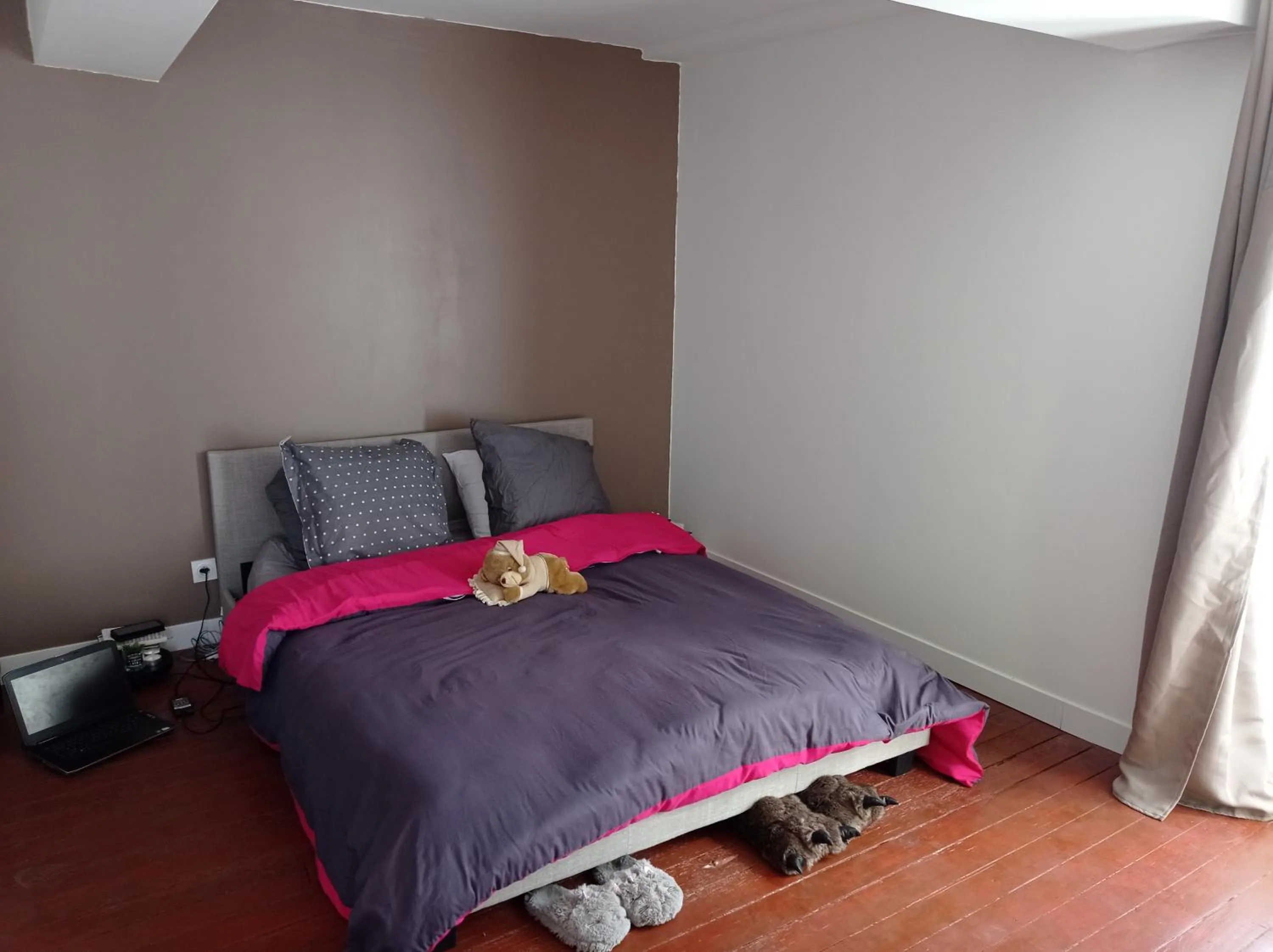 Bedroom, Bed in La graineterie89