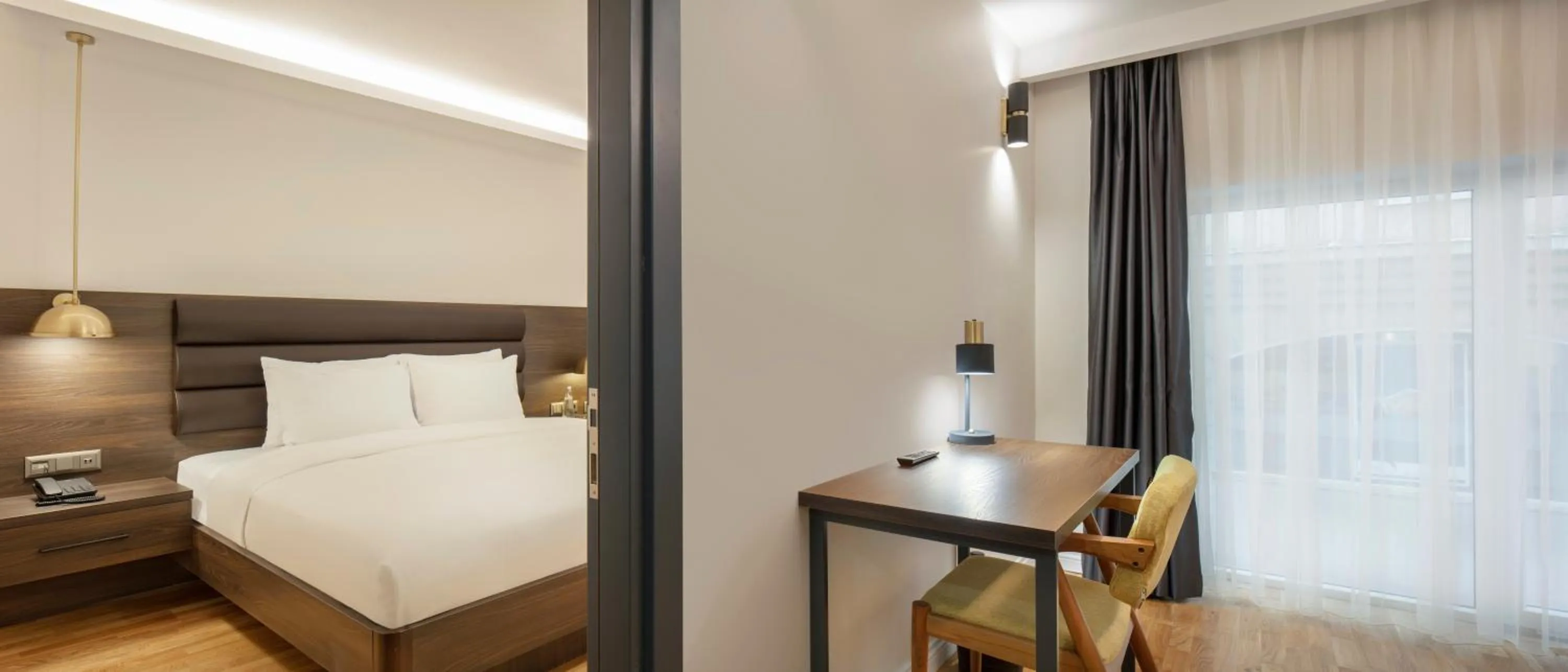 Photo of the whole room, Bed in The Rooms Nisantasi