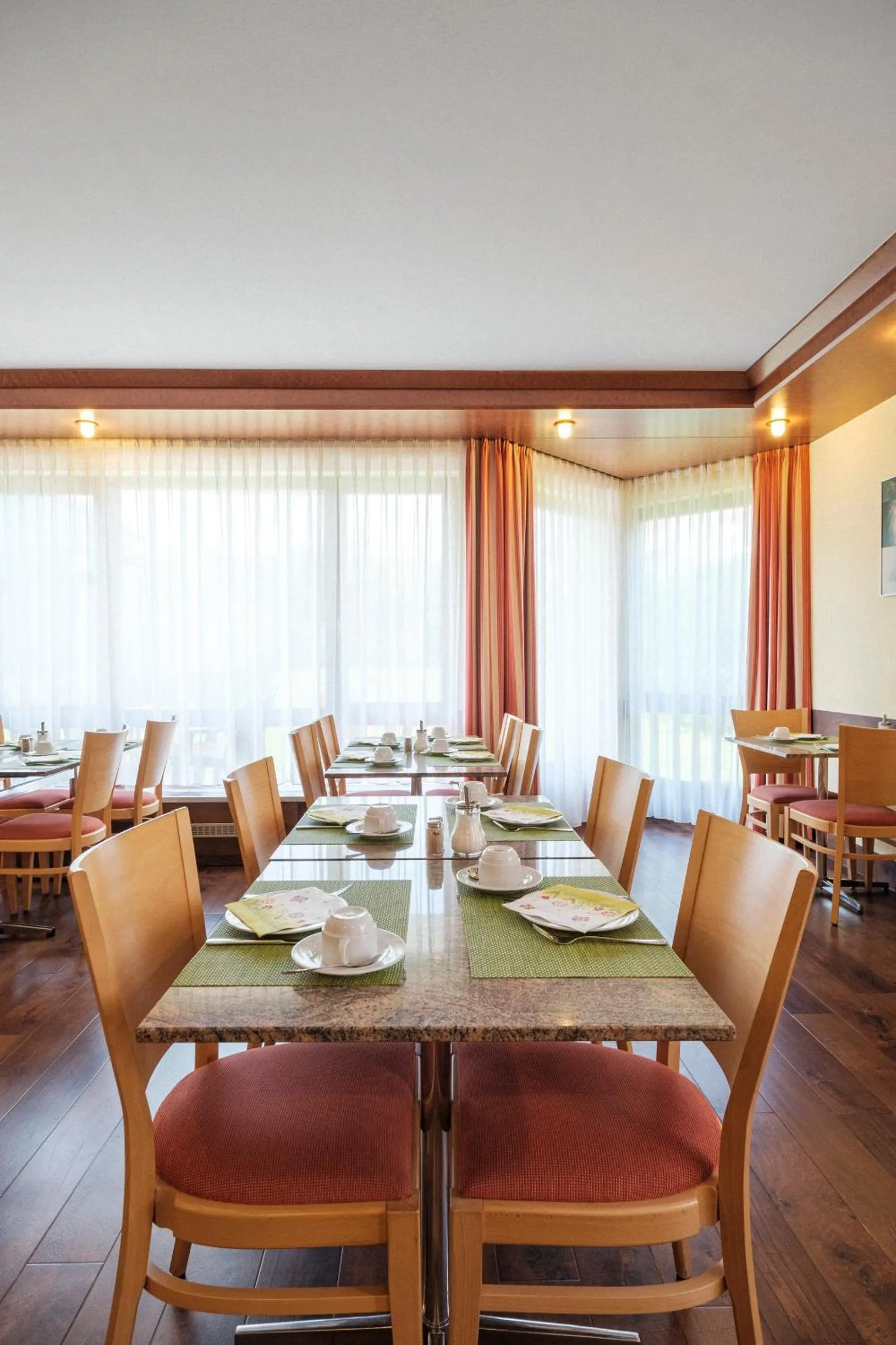 Breakfast in Hotel Flora Möhringen