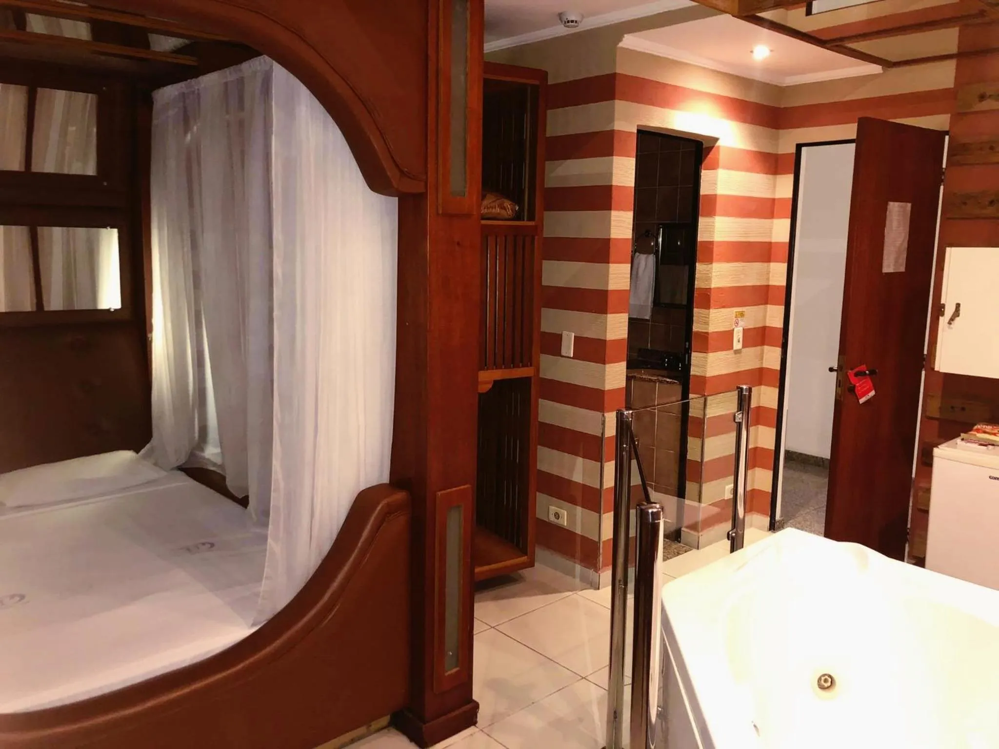 Photo of the whole room, Bed in David Plaza Hotel