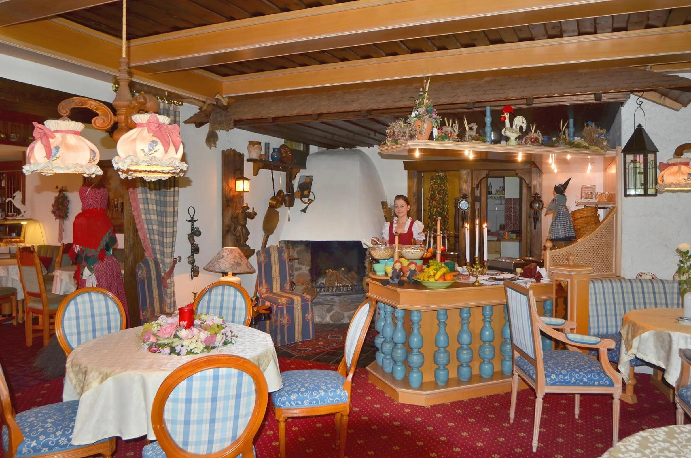 Restaurant/places to eat in Wellness und Romantik Hotel Helmboldt