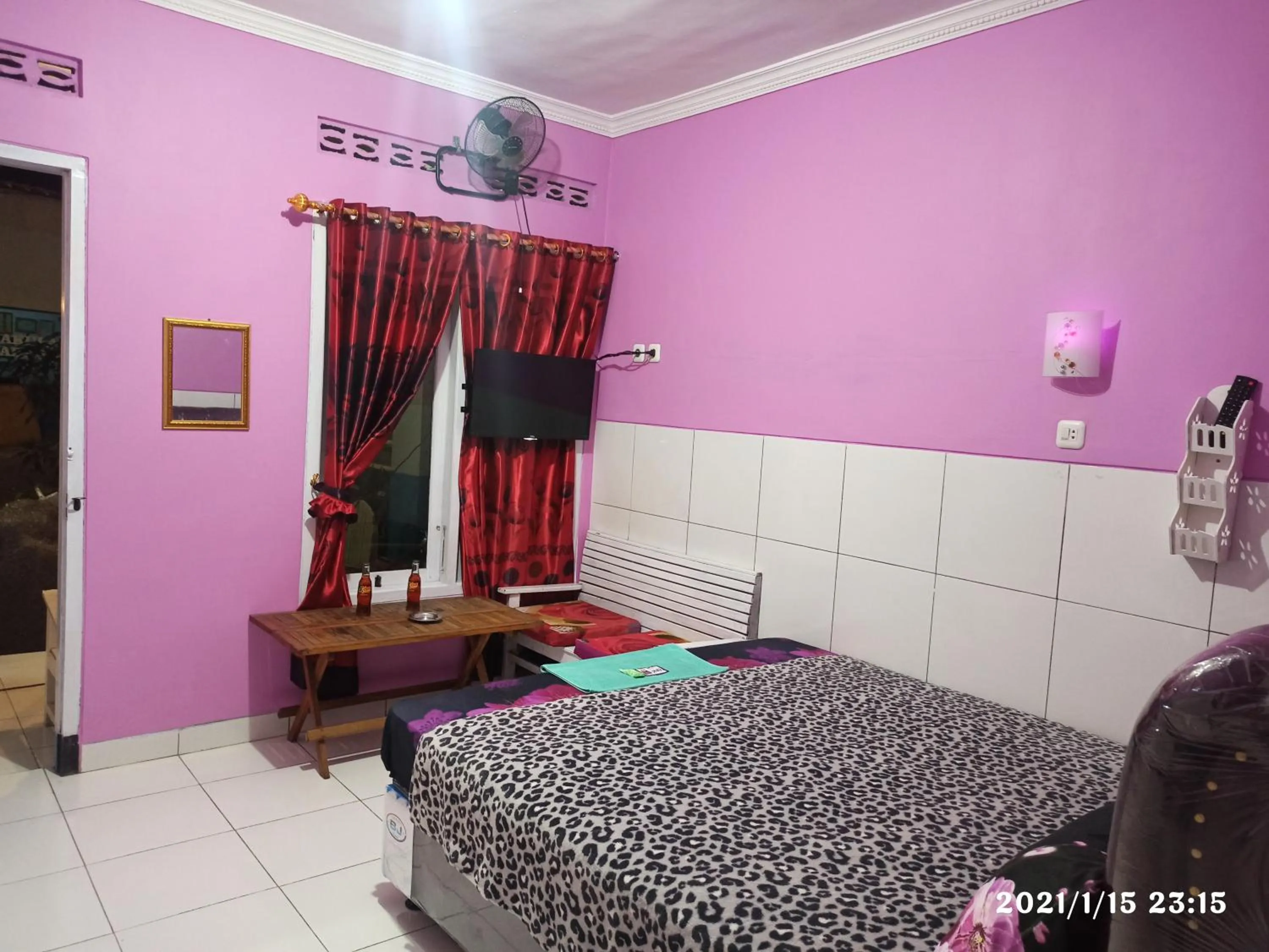 Photo of the whole room in Hotel Nakula Sadewa 2 Bandungan