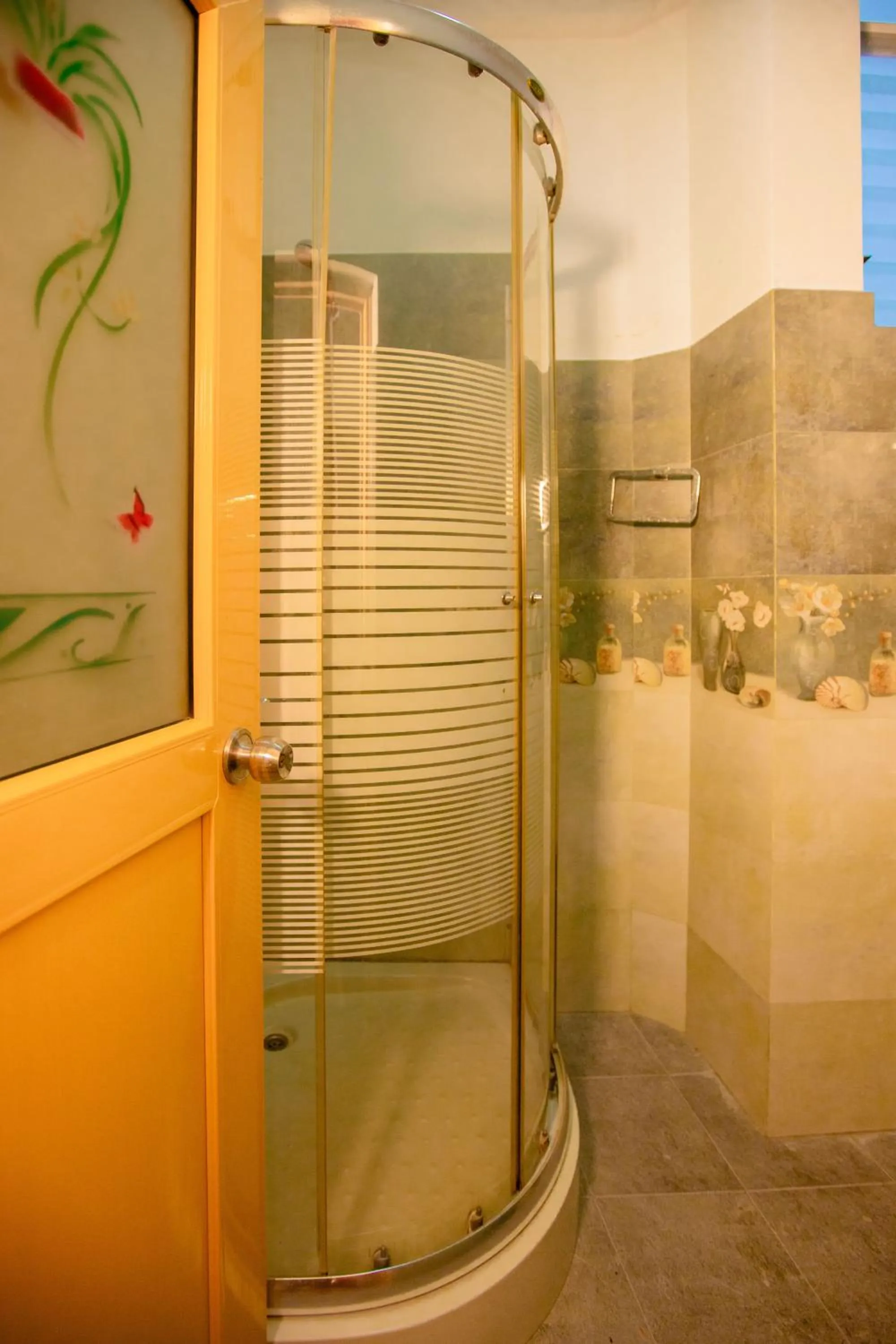 Bathroom in Yala River Face Inn