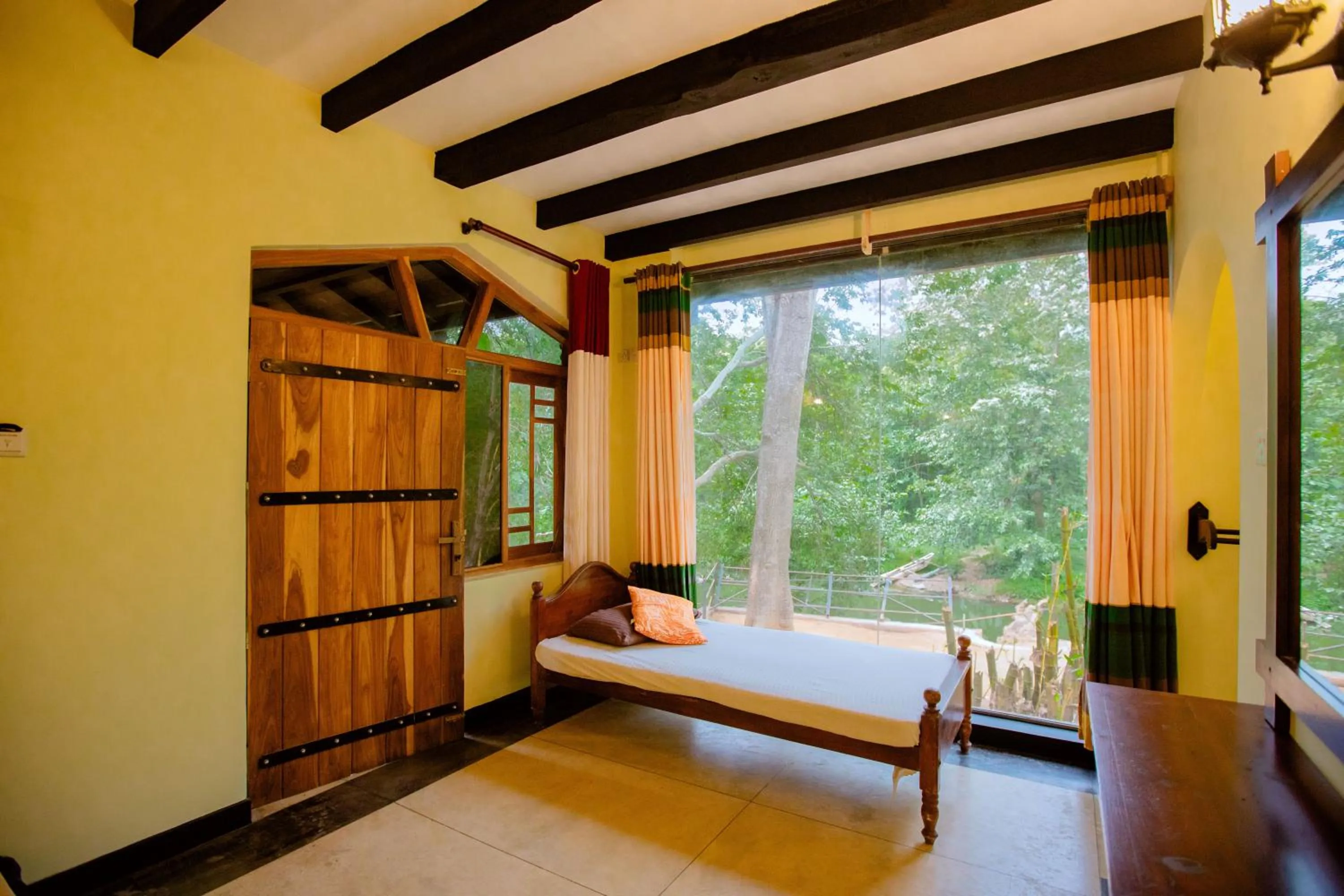 Bedroom, Bed in Yala River Face Inn