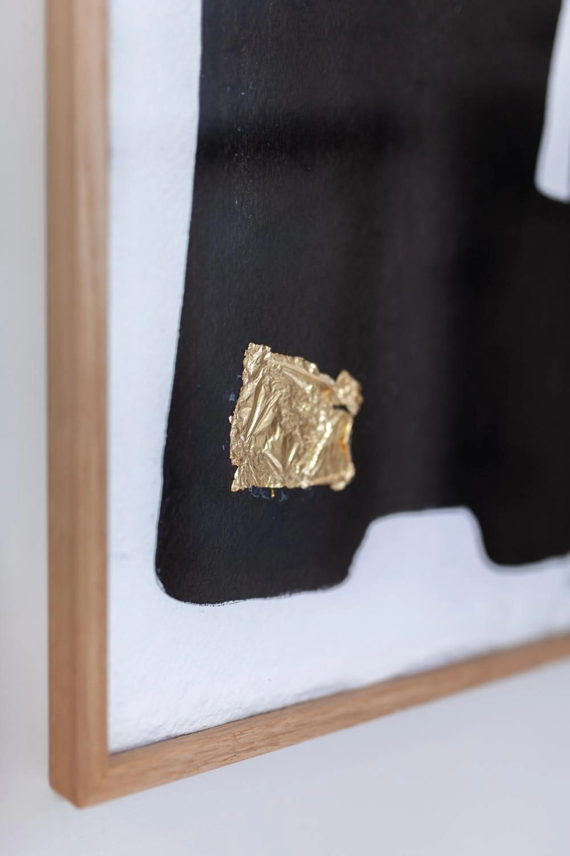 View (from property/room), Bed in Tinah Paris, Champs Elysées