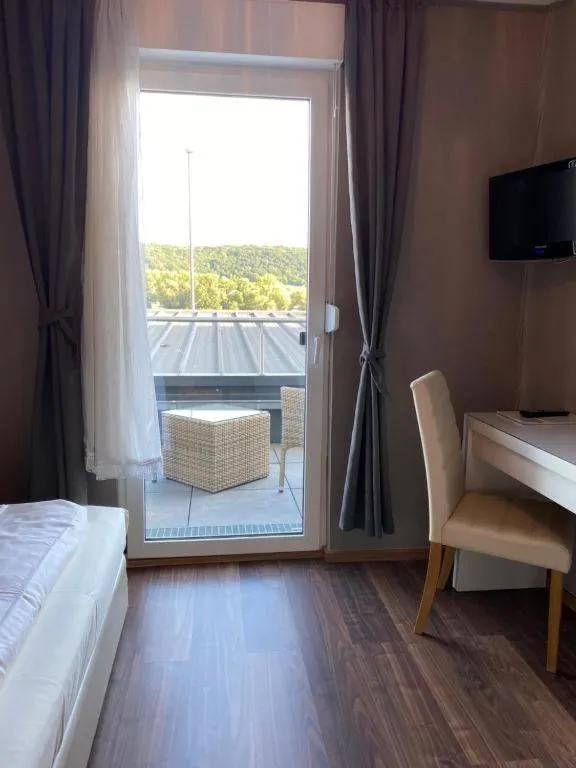 Bed in Hotel Rheinstein