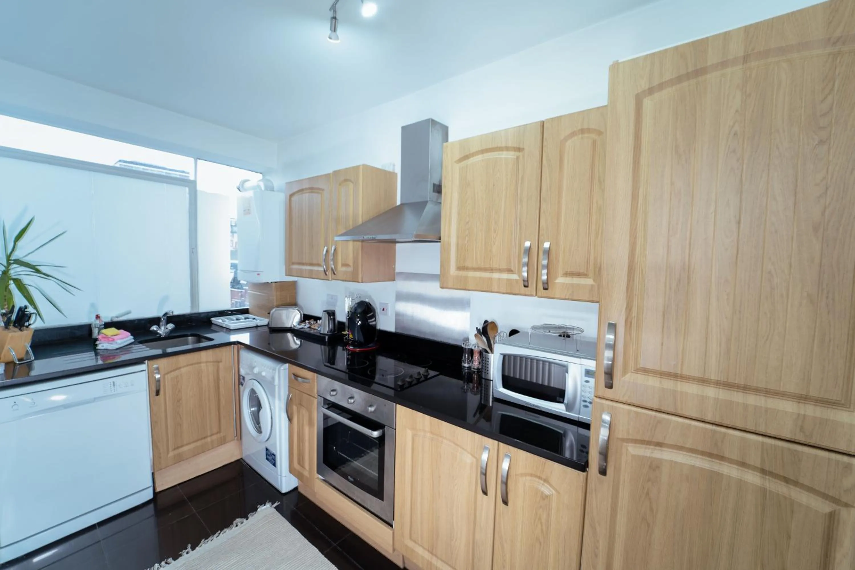 Kitchen or kitchenette in Park Lane Apartments Crawford Place