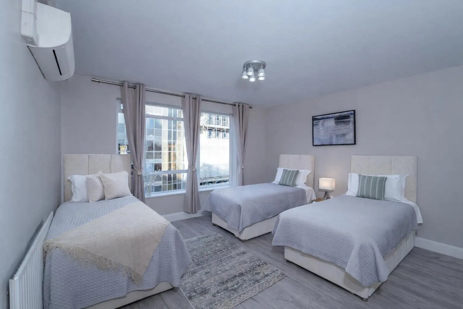 Bed in Park Lane Apartments Crawford Place