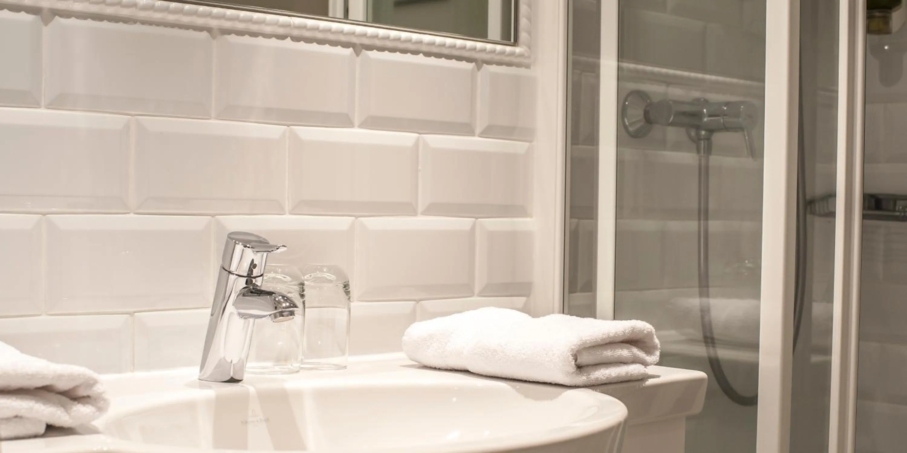 Bathroom in Hotel & Restaurant Sonne