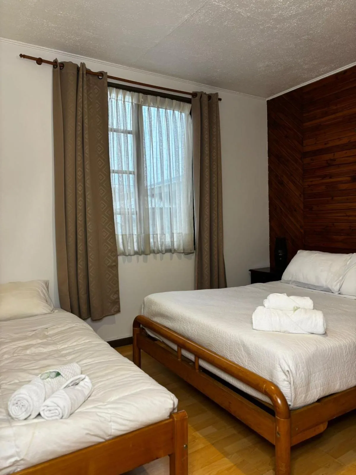 heating, Bed in Hotel Boutique WenuPillan