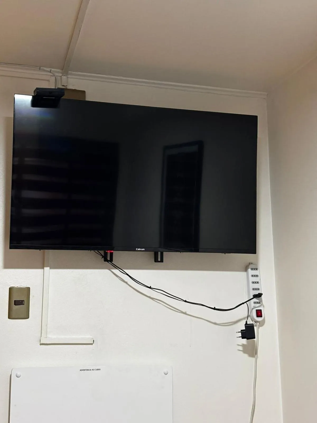 TV and multimedia in Hotel Boutique WenuPillan