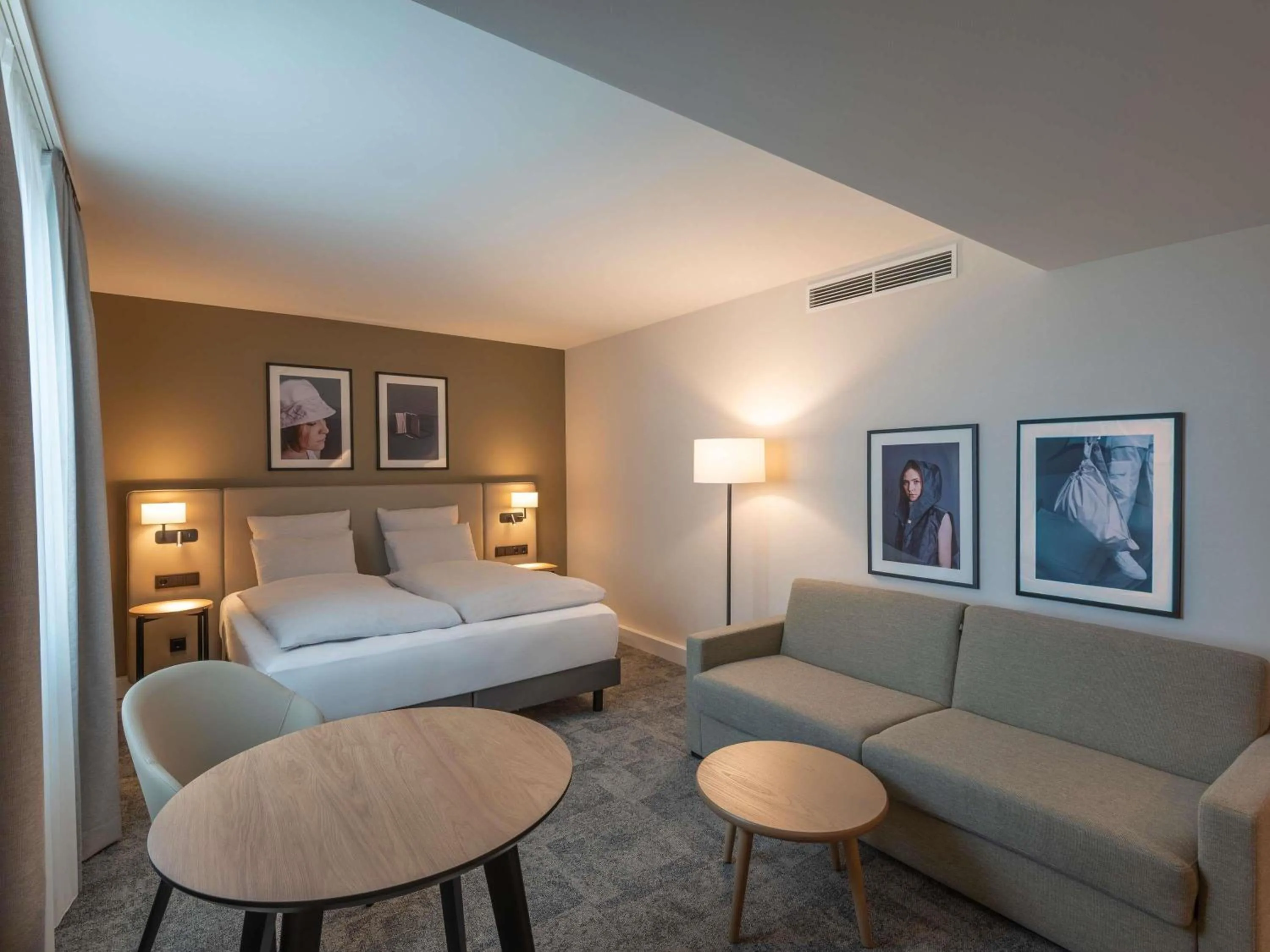 Bedroom, Bed in Mercure Parkhotel Mönchengladbach