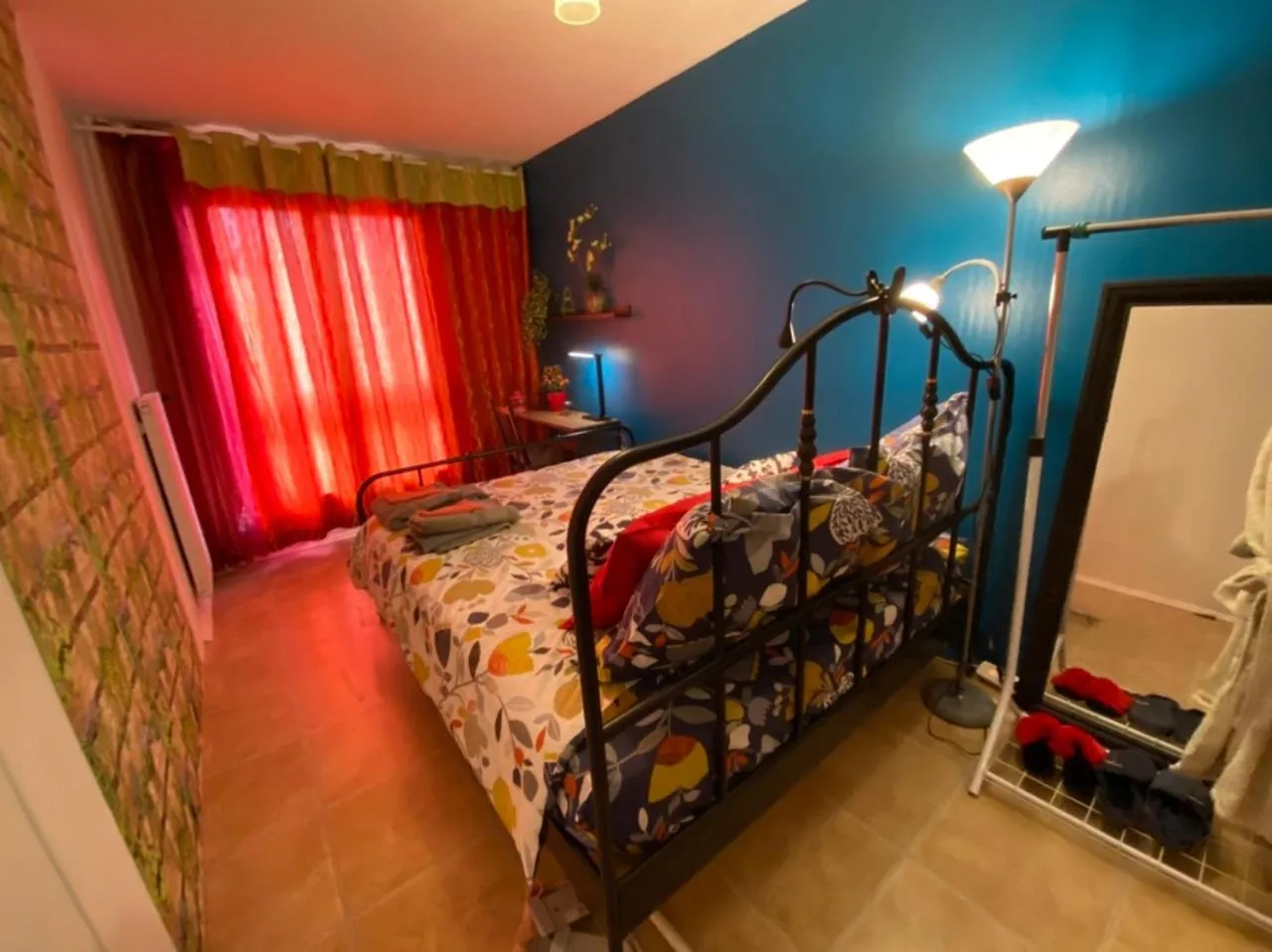 Bedroom, Bed in Les Meublés les Dômes du Parc