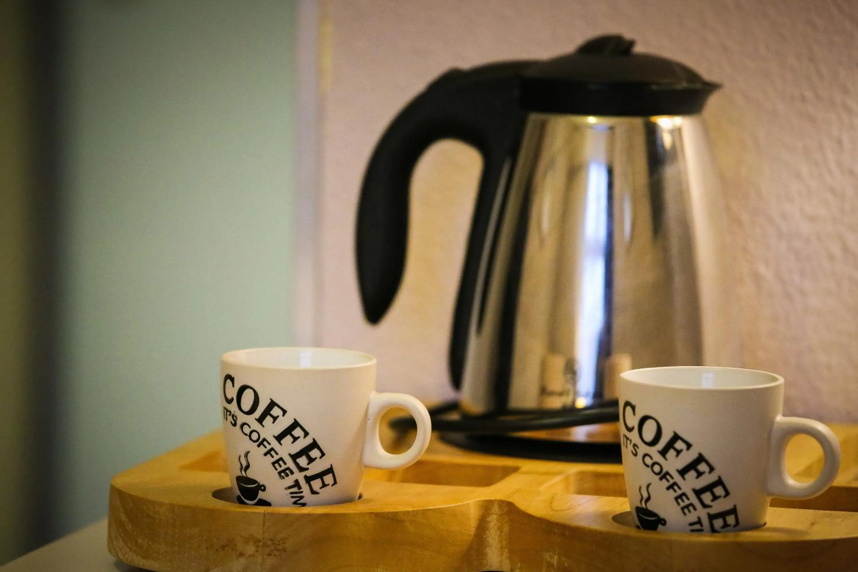 Coffee/tea facilities in Hotel Joli Bergen