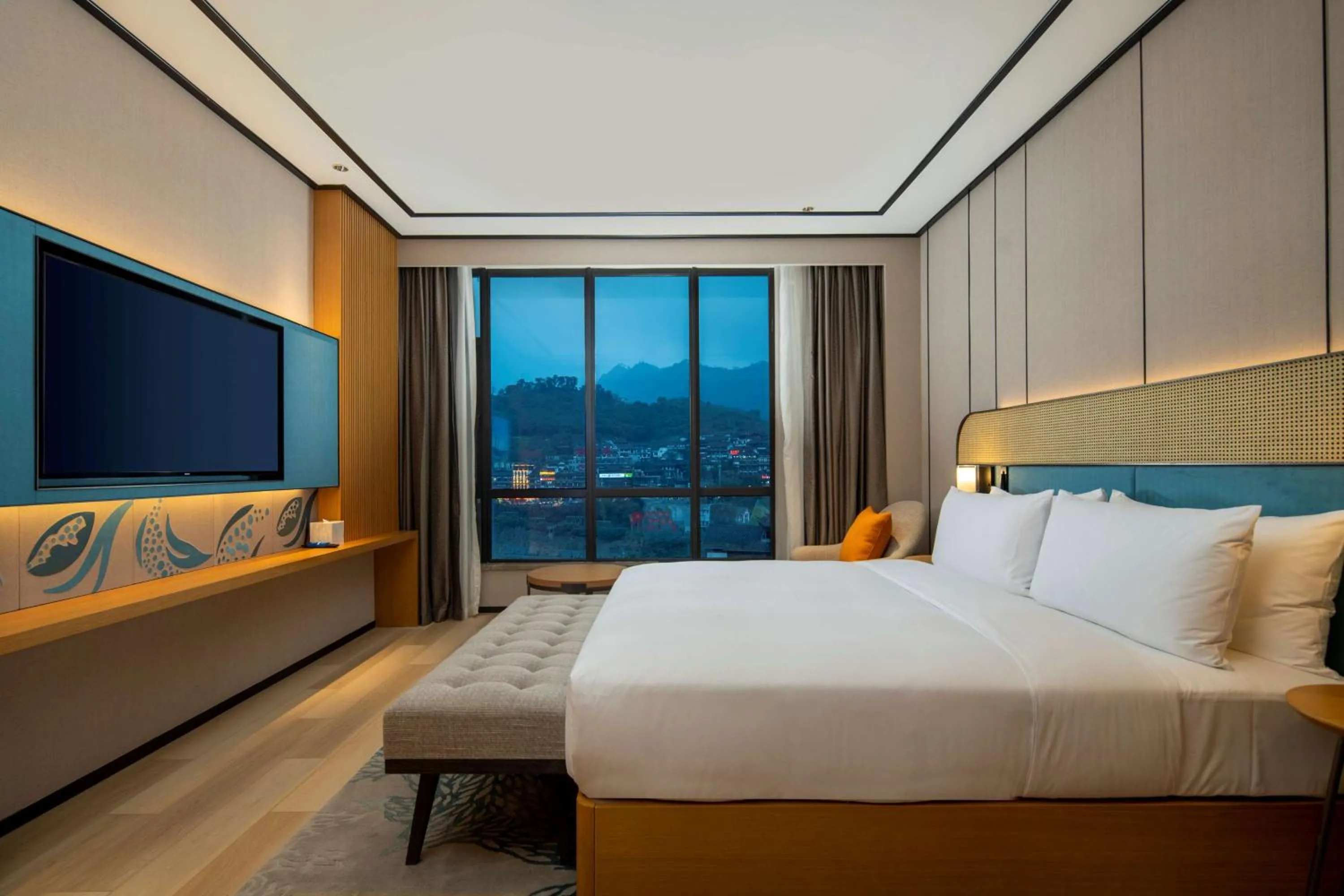 Bedroom, Bed in Hilton Garden Inn Guizhou Maotai Town