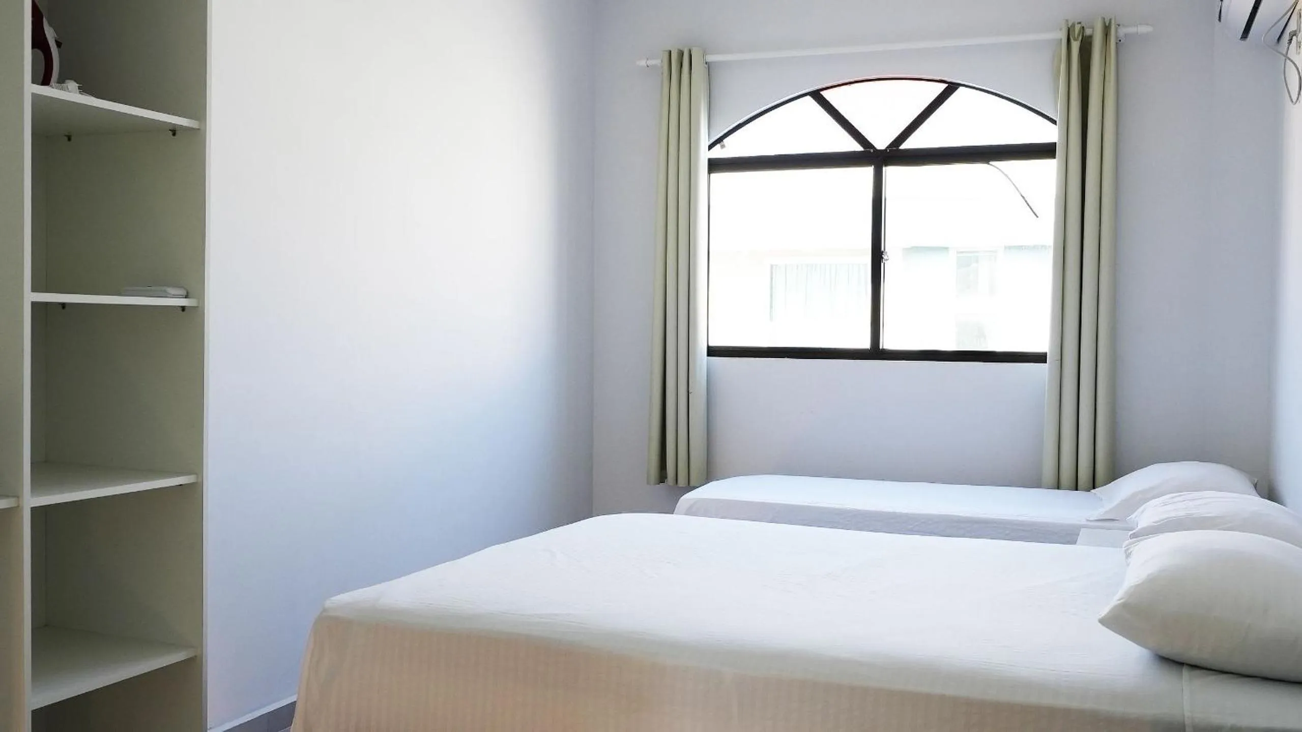 Bed in Residencial Dona Dina - Mestre Naro