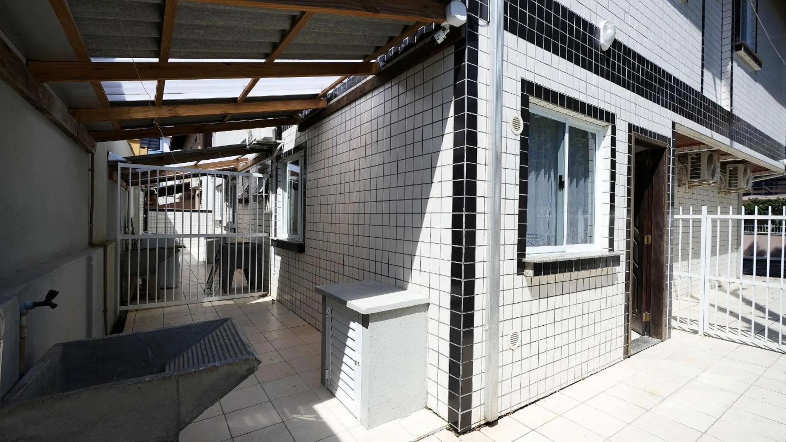 Residencial Adolfo - Mestre Naro