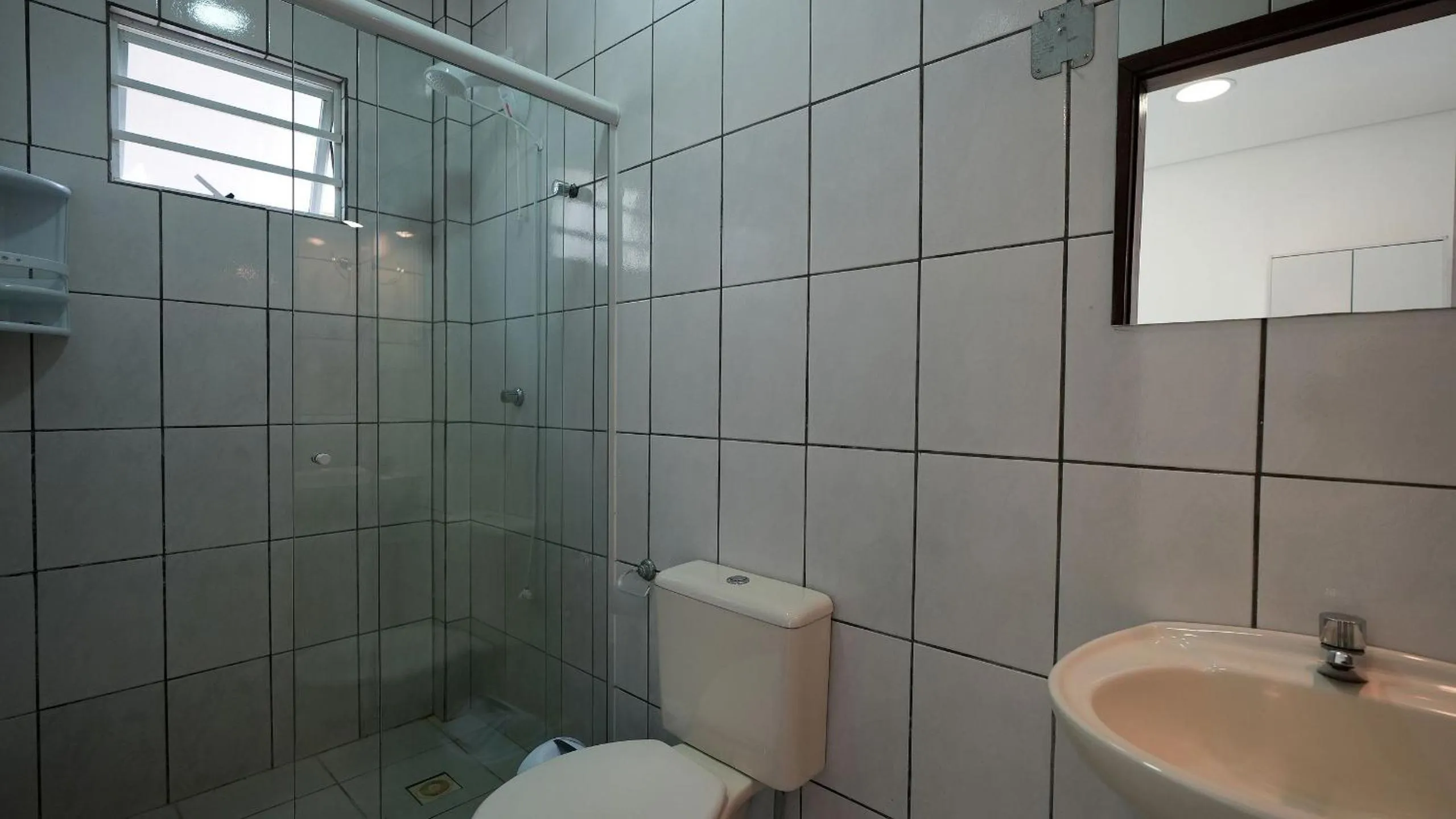 Residencial Adolfo - Mestre Naro