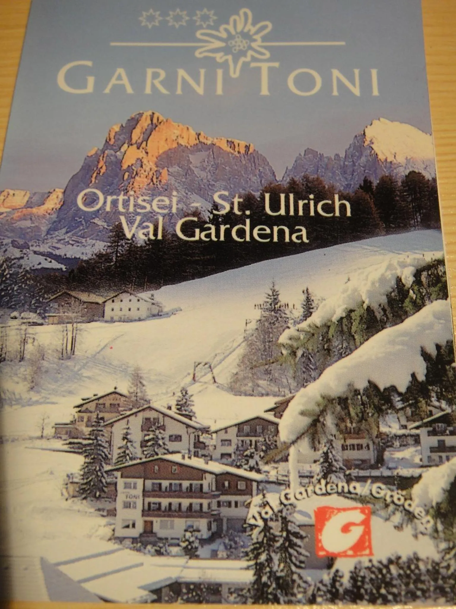 Logo/Certificate/Sign in Garni Toni