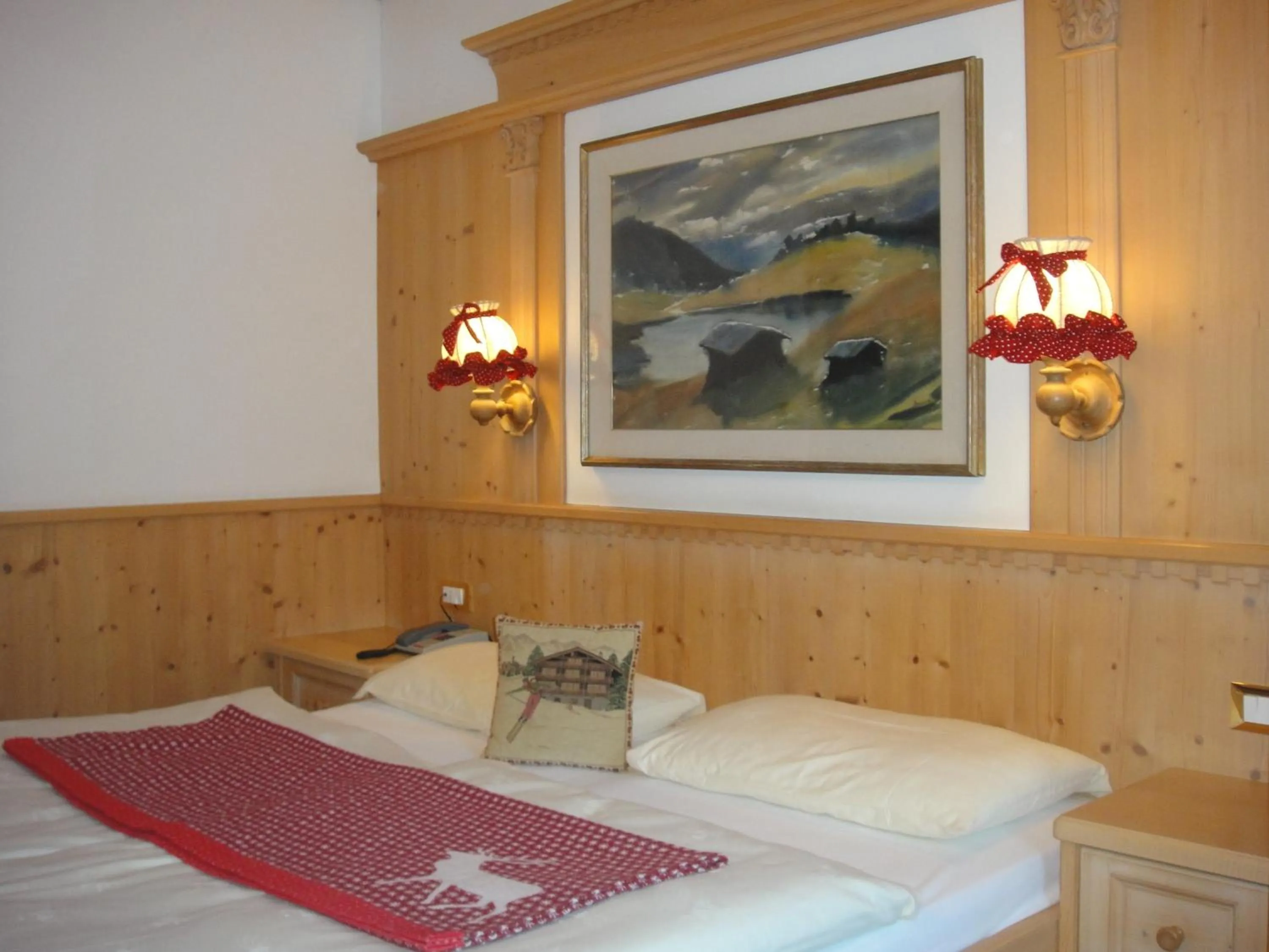 Day, Bed in Garni Toni