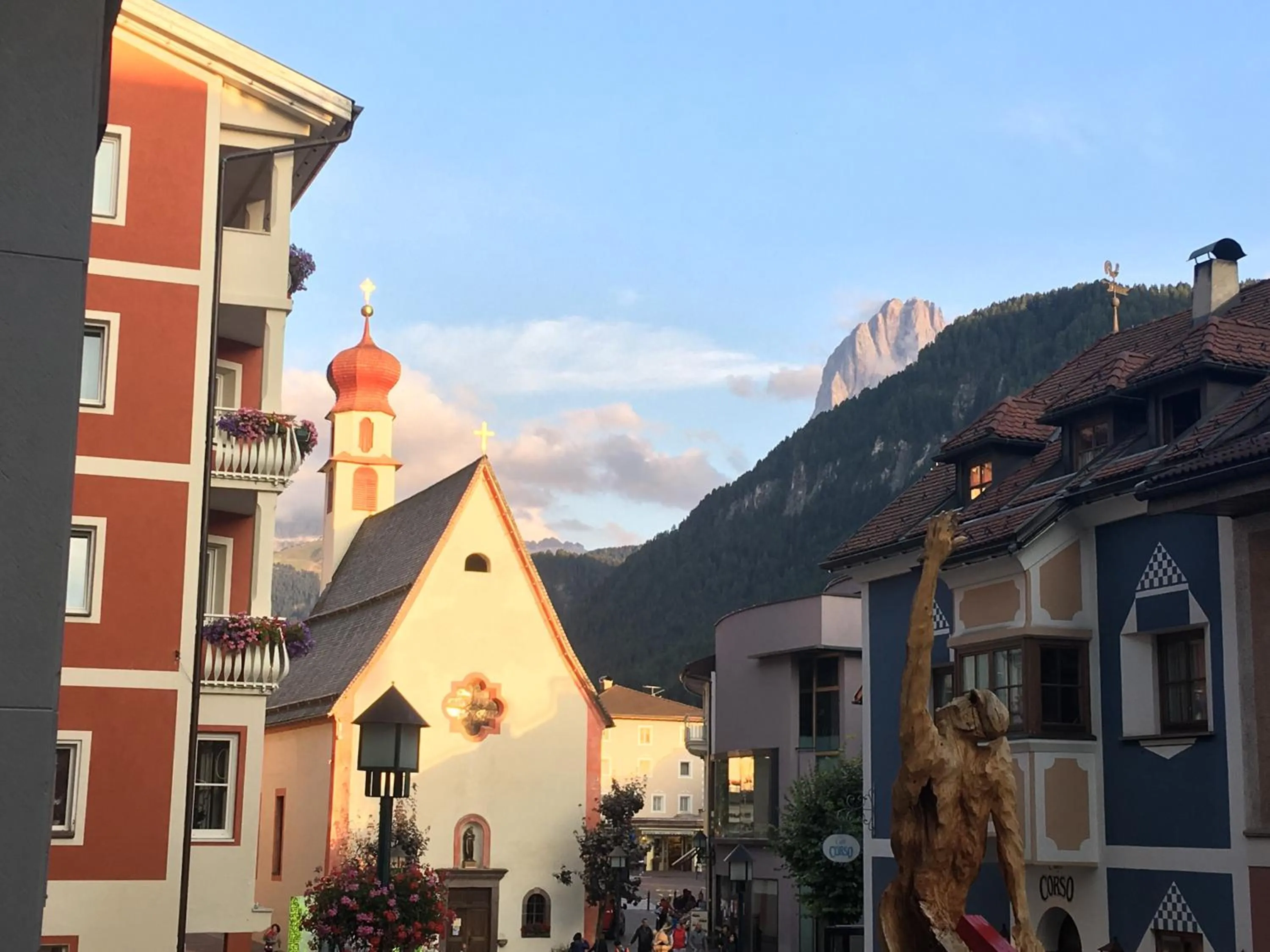 Nearby landmark in Garni Toni