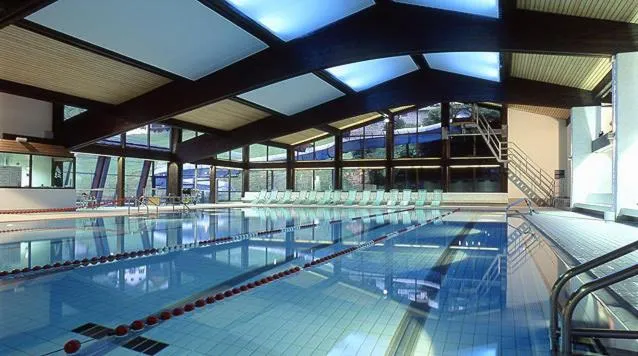 Swimming pool in Garni Toni