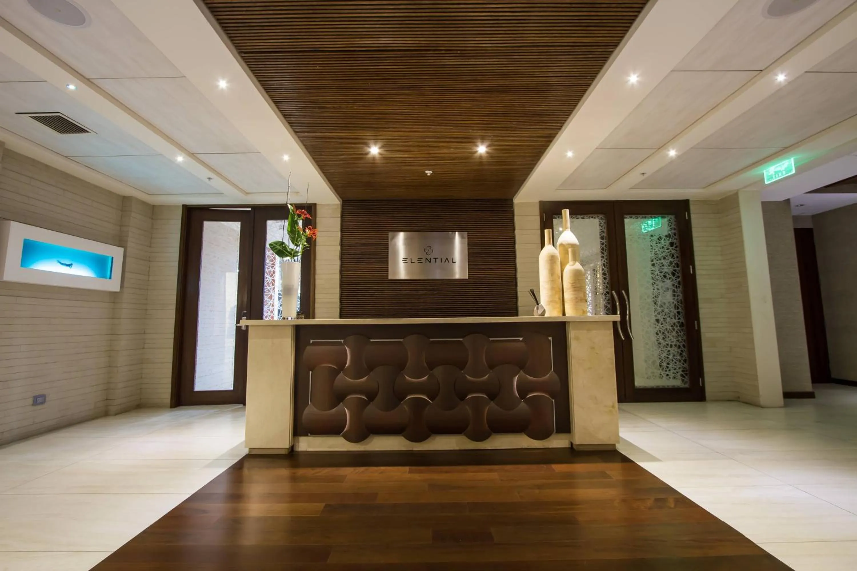 Lobby or reception in Renaissance Santiago by Marriott