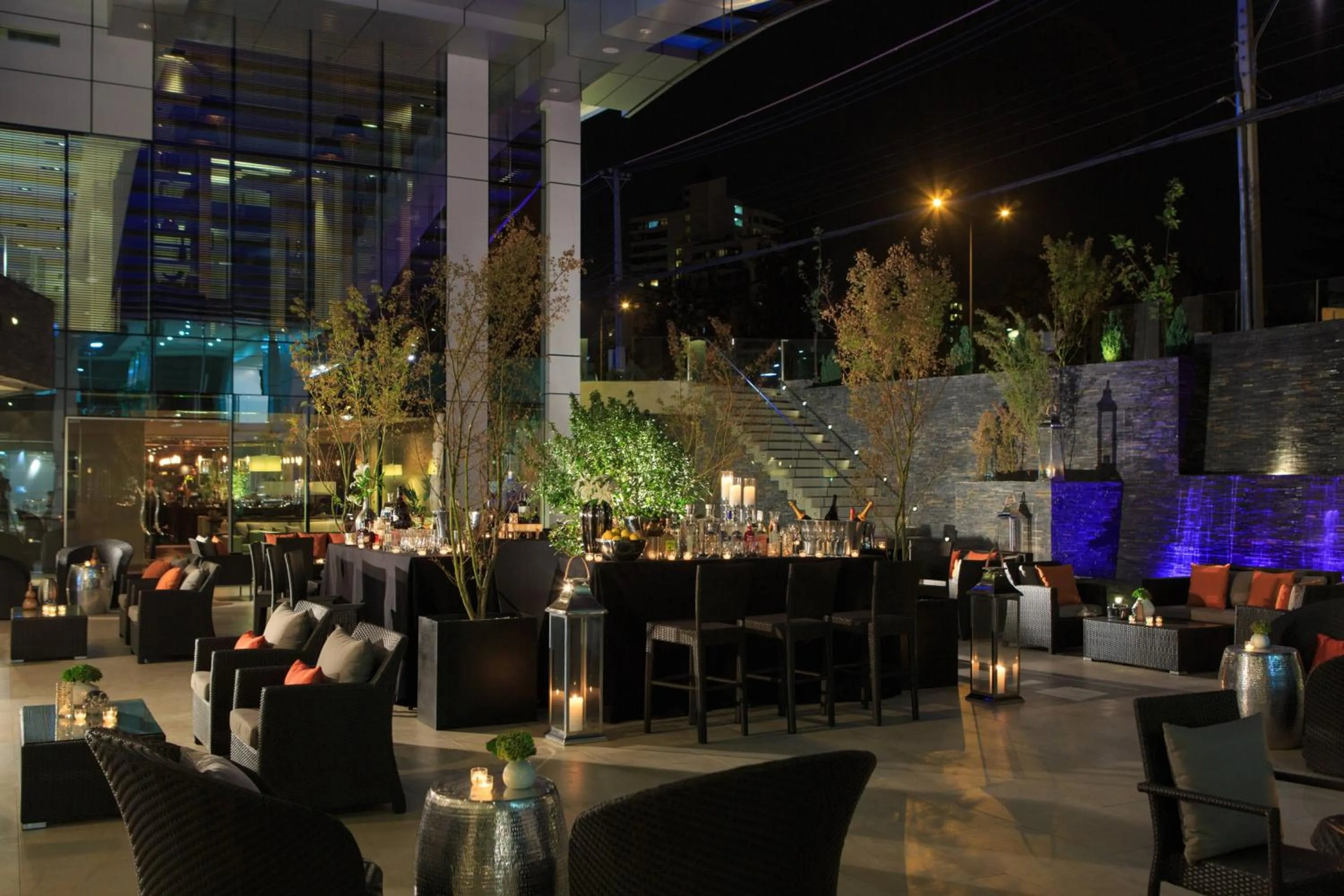 Restaurant/places to eat in Renaissance Santiago by Marriott