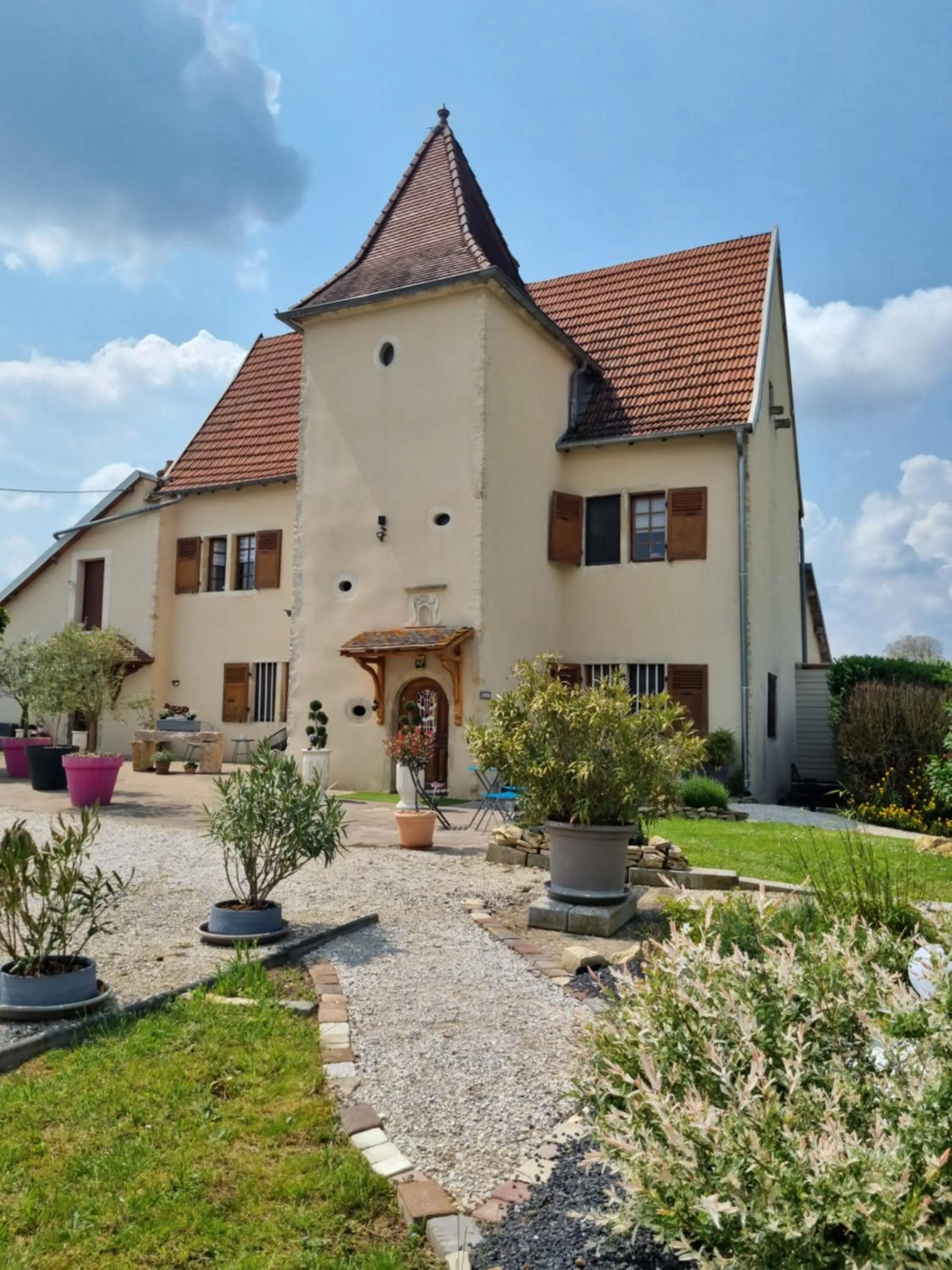 Property building in Chez Martine et Laurent