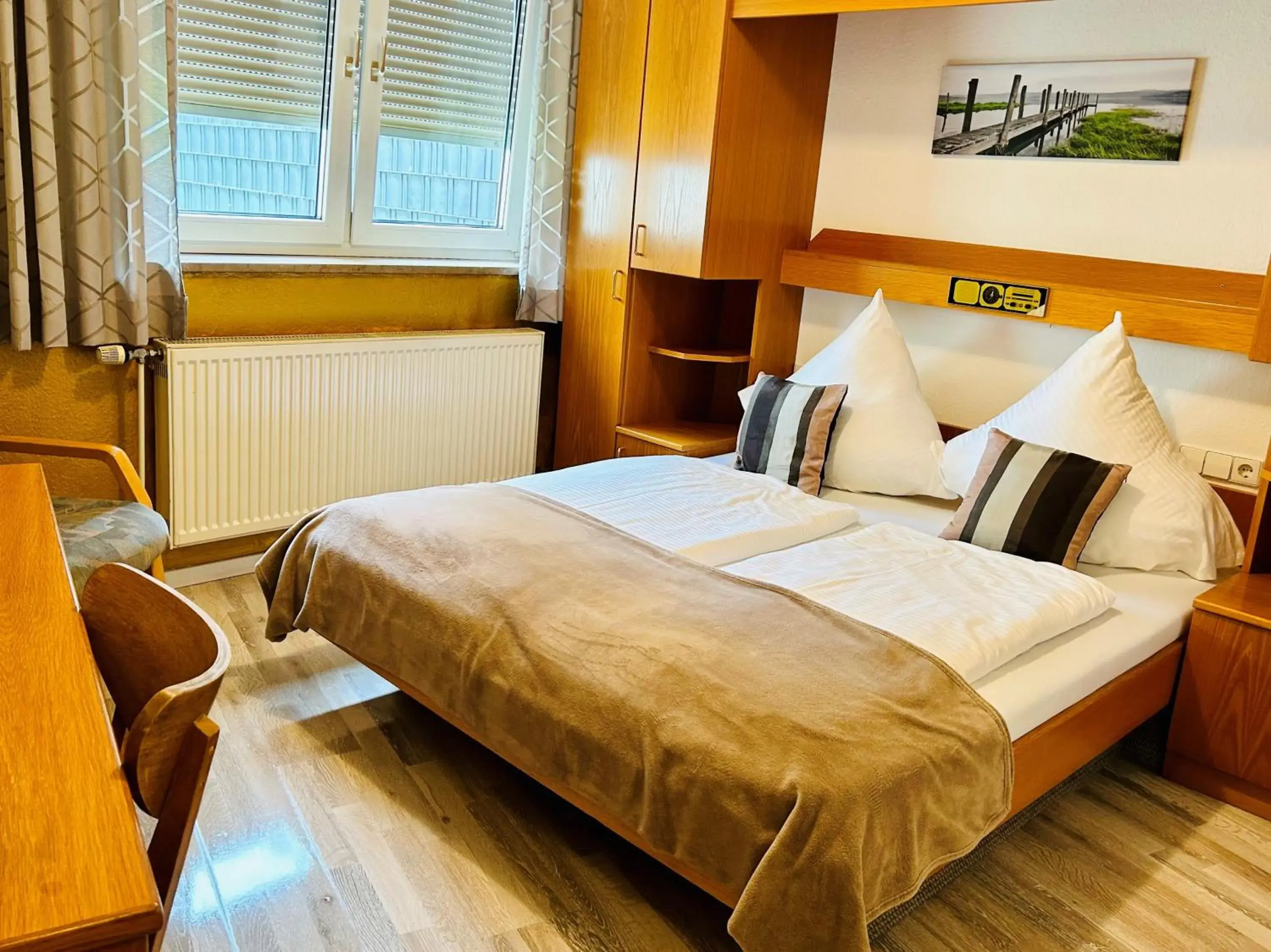 Standard Double Room in Adler Hotel Garni Standard Double Room in Adler Hotel Garni