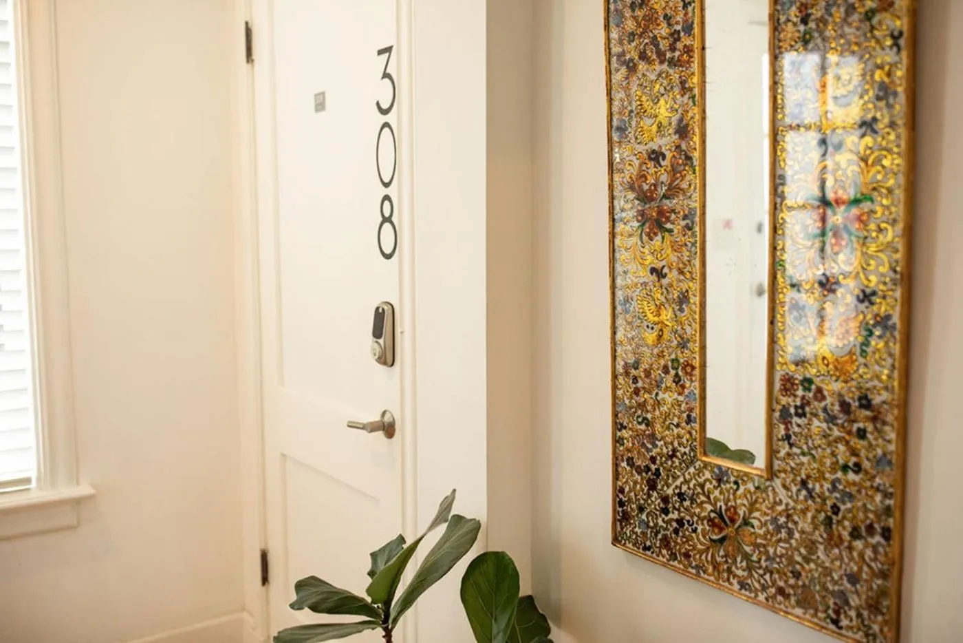 Facade/entrance in Casa Coral