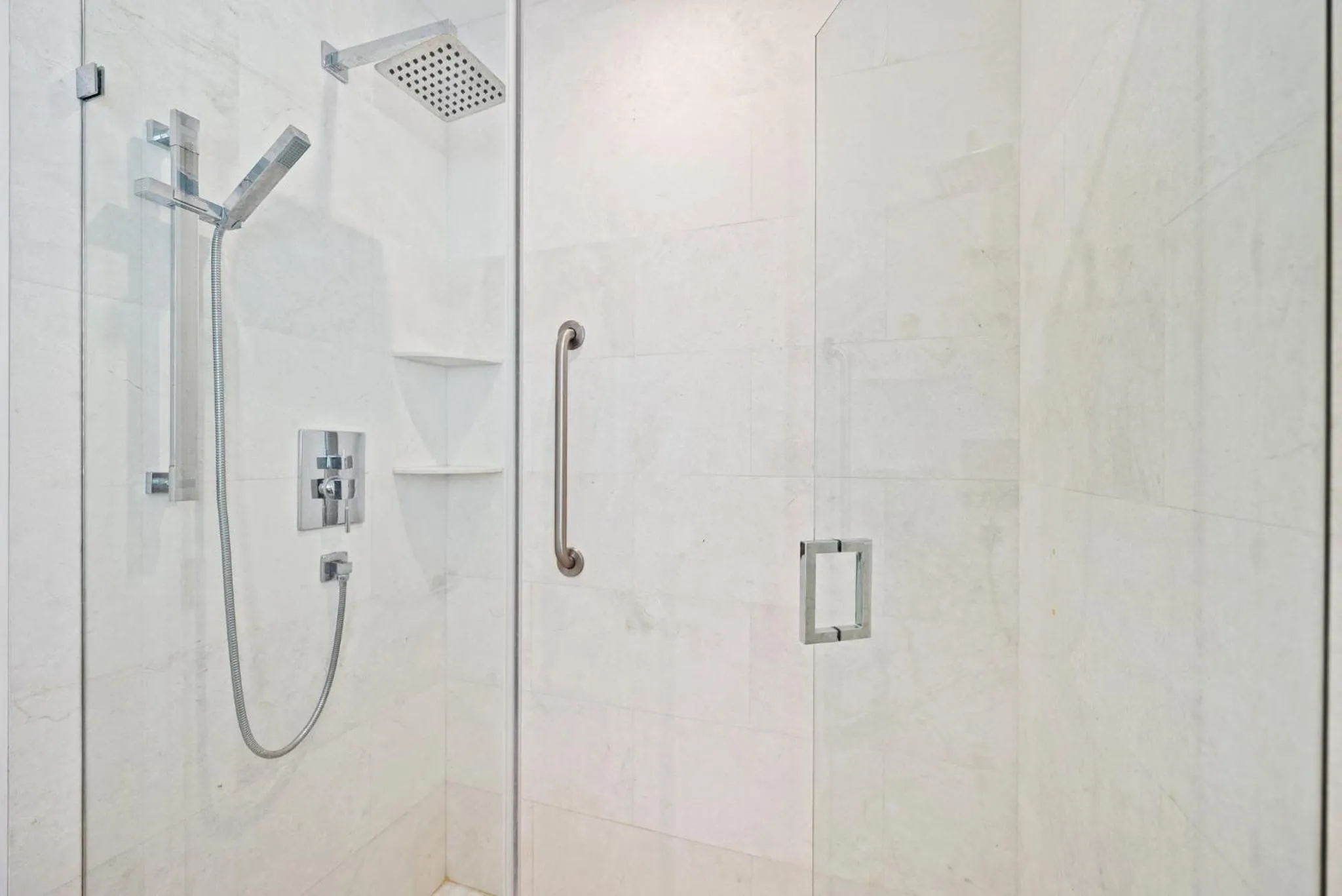 Shower in Casa Coral