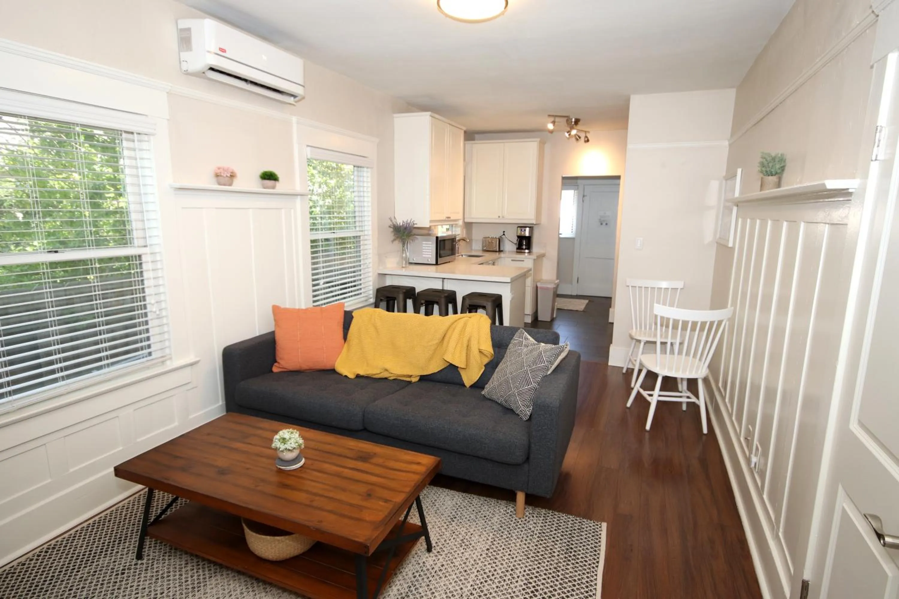 Seating area in Fern House South Park Craftsman
